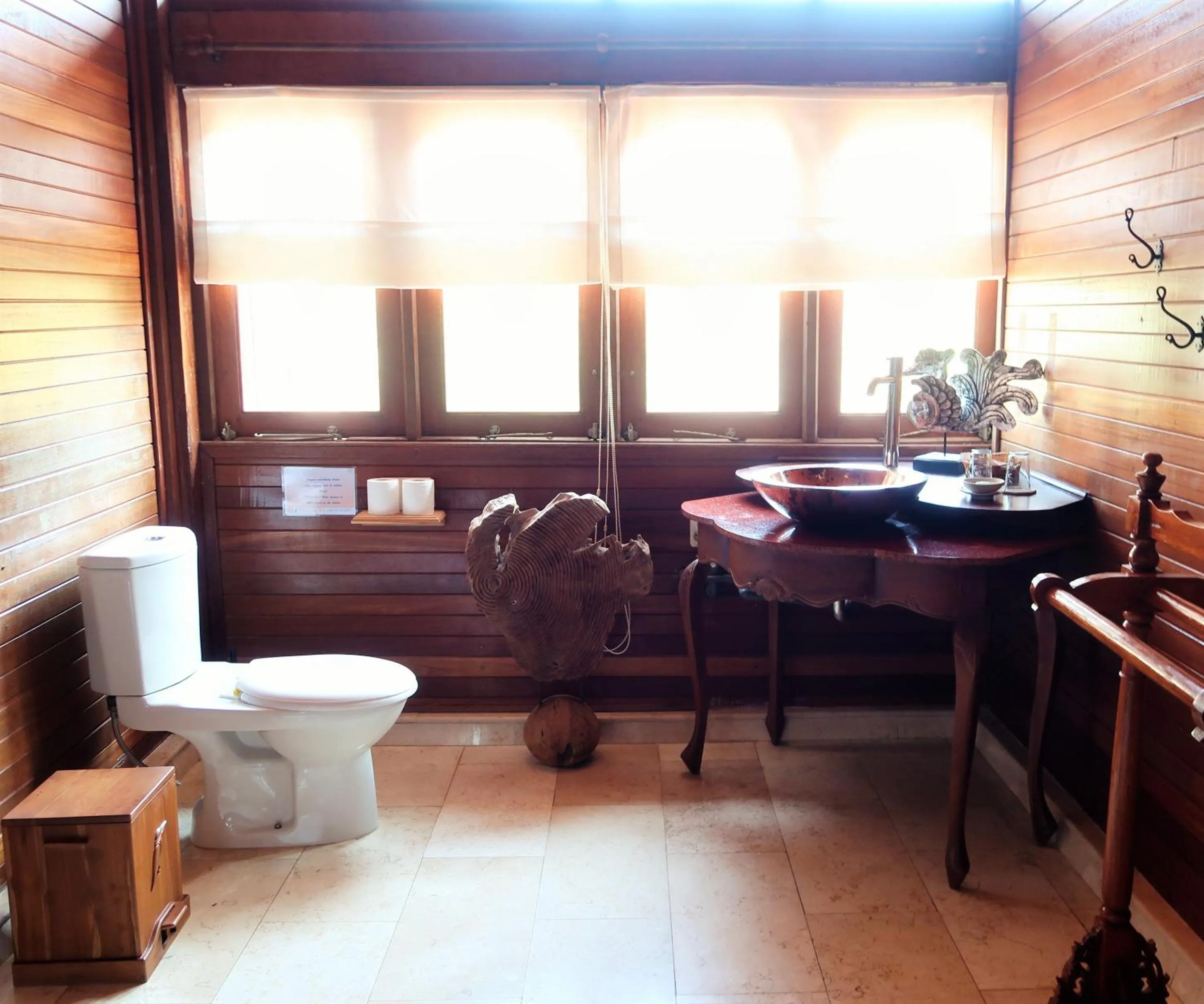 Bathroom in Breve Azurine Lagoon Resort