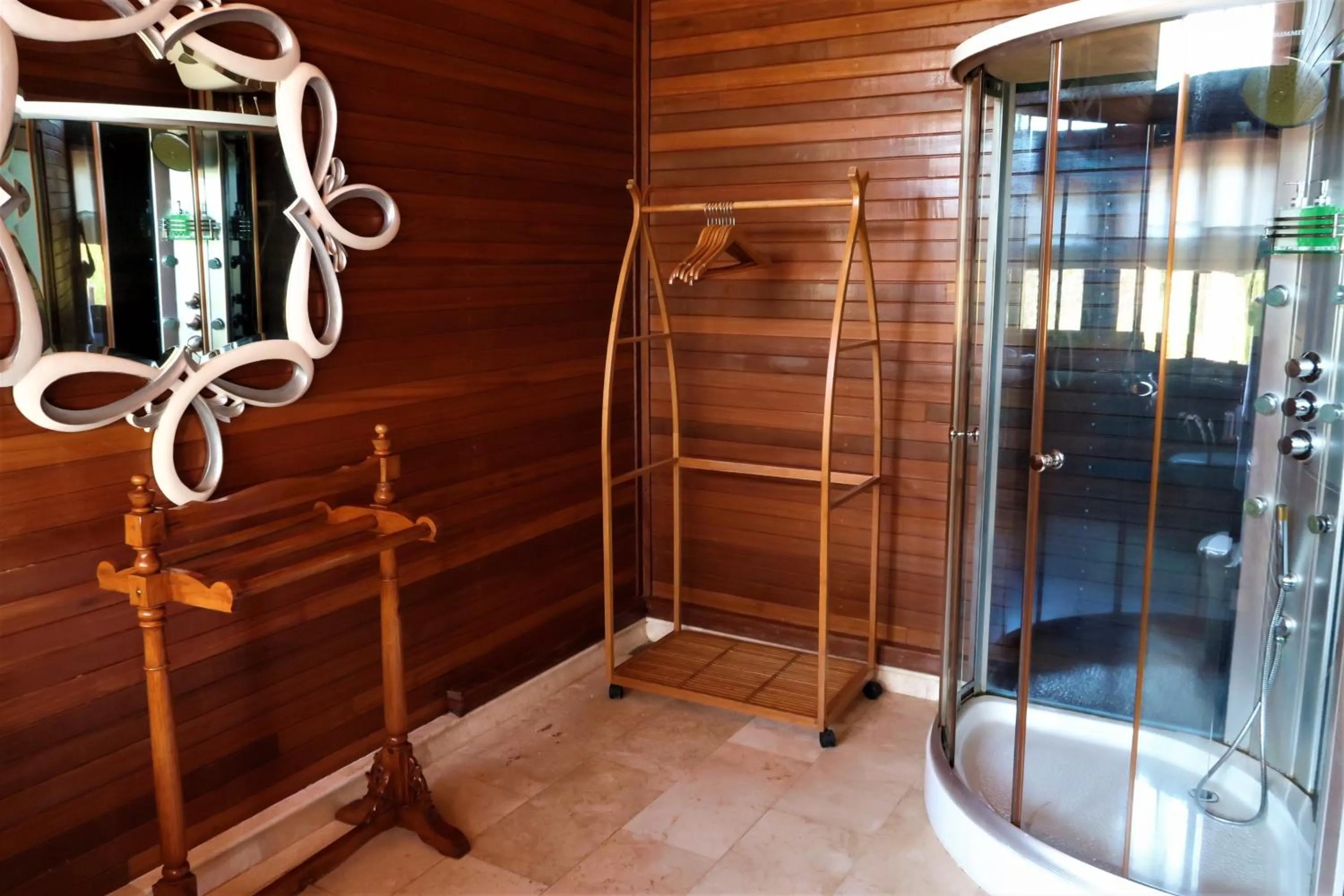 Bathroom in Breve Azurine Lagoon Resort