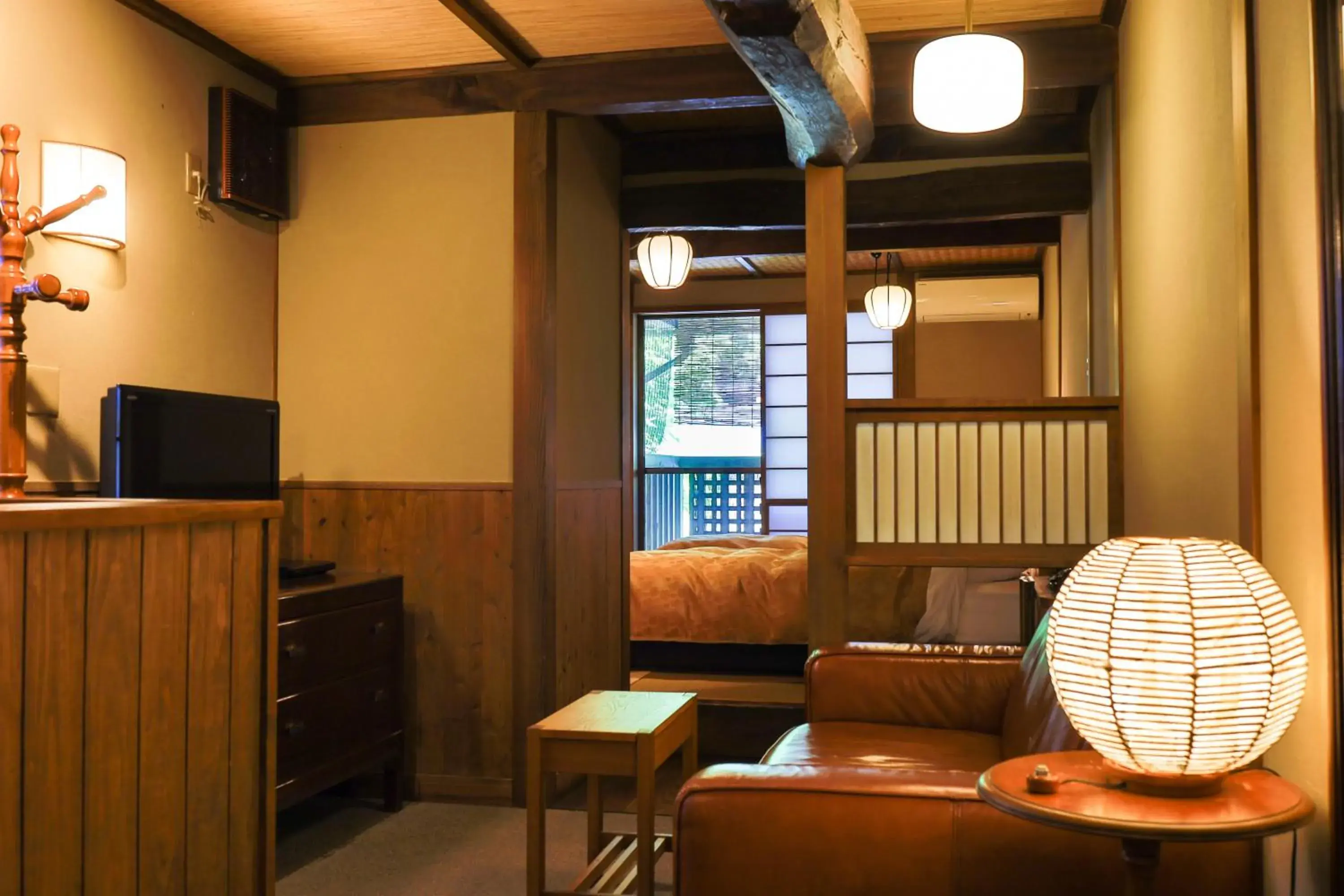 Twin Room with Private Bathroom - single occupancy in Kurokawa Onsen Oyado Noshiyu Twin Room with Private Bathroom - single occupancy in Kurokawa Onsen Oyado Noshiyu