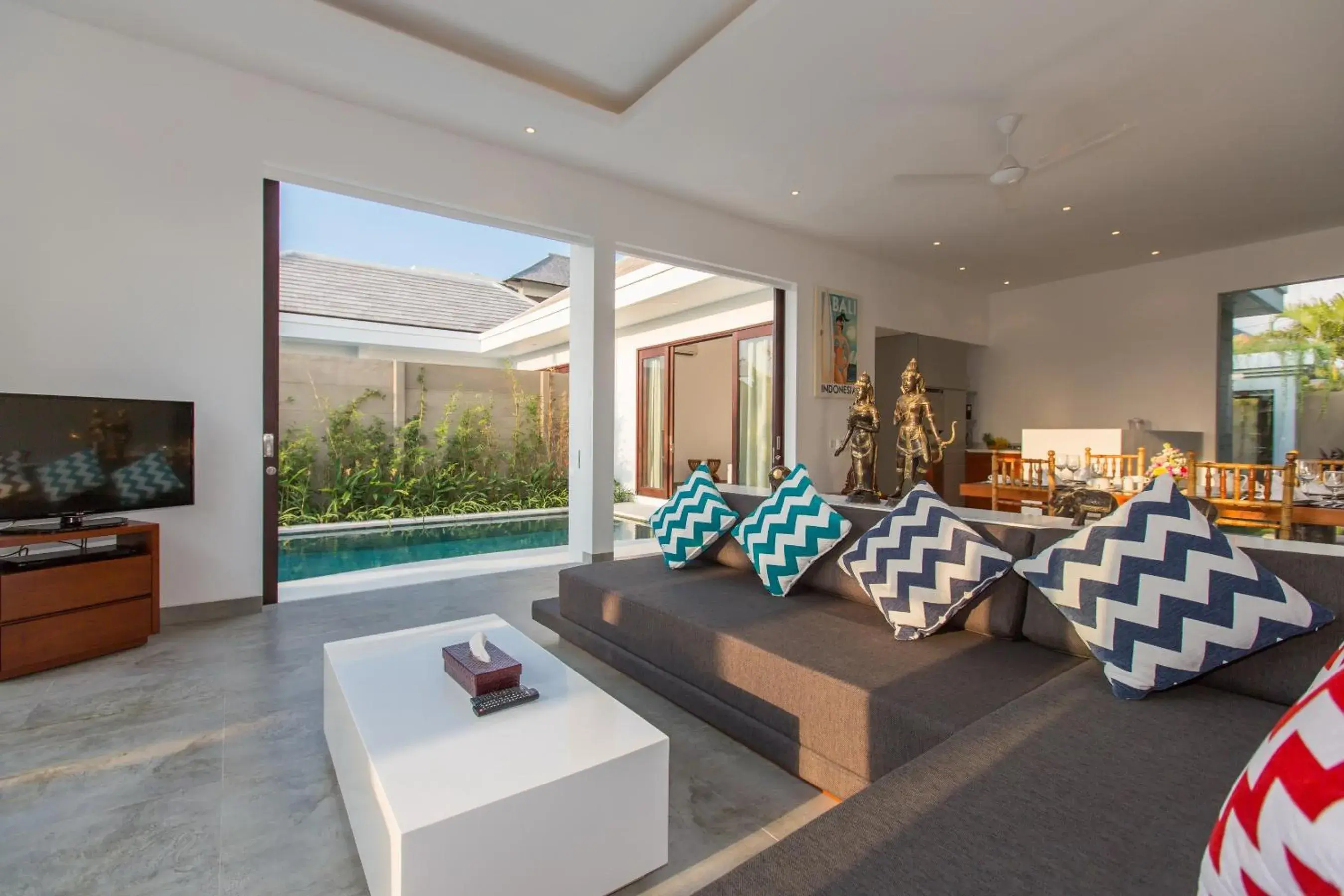 Living room in Gajah Villas Bali by Nagisa Bali Living room in Gajah Villas Bali by Nagisa Bali