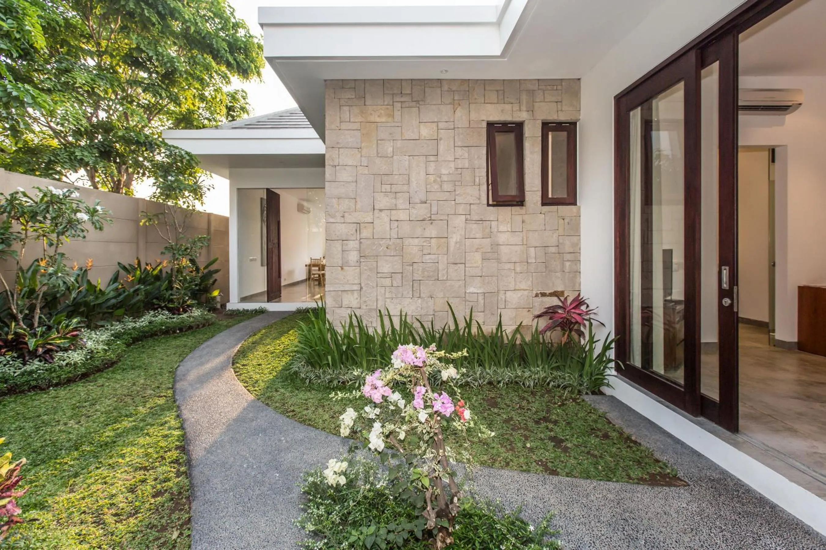 Garden in Gajah Villas Bali by Nagisa Bali