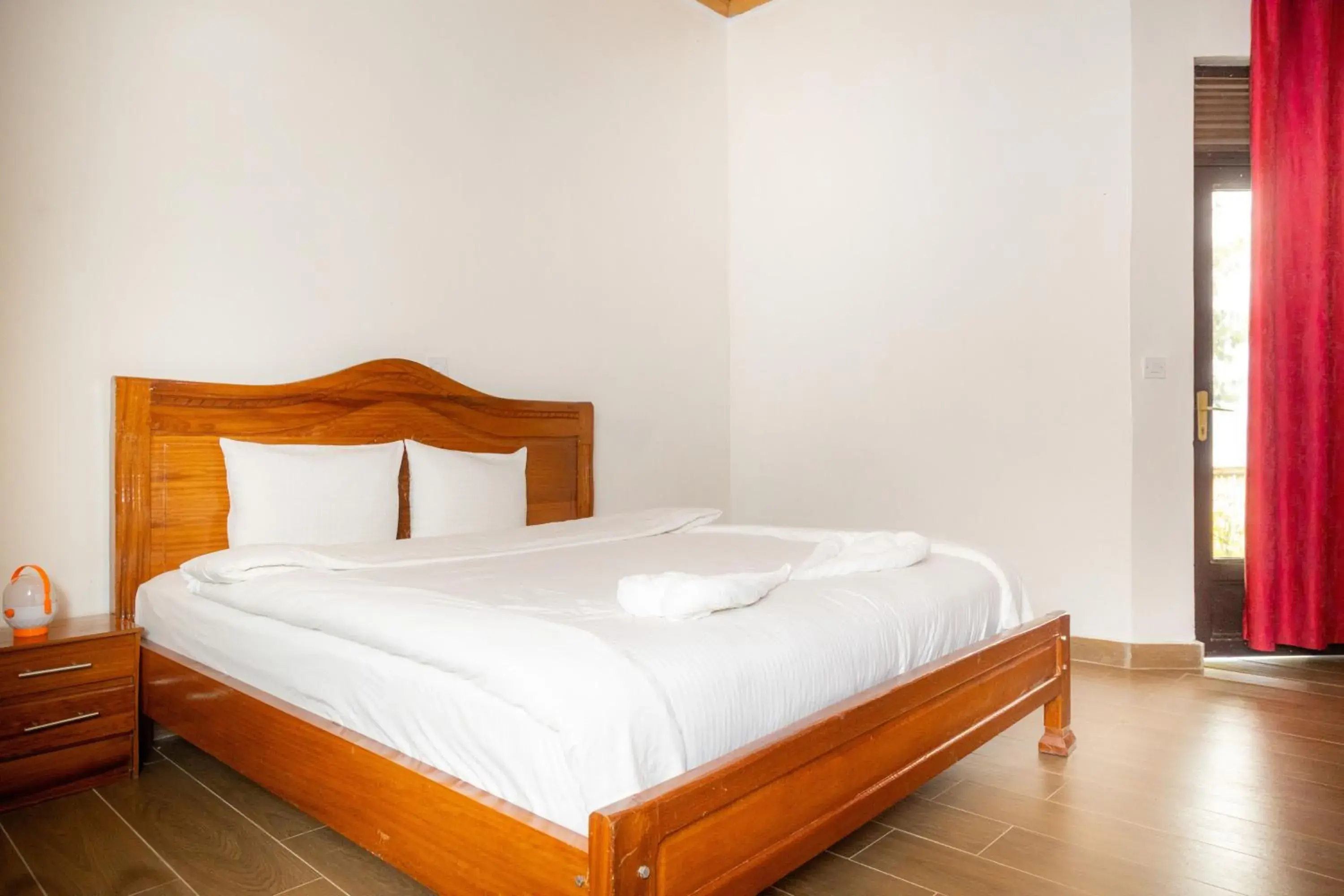 Bed in Ruhondo Beach Resort Bed in Ruhondo Beach Resort