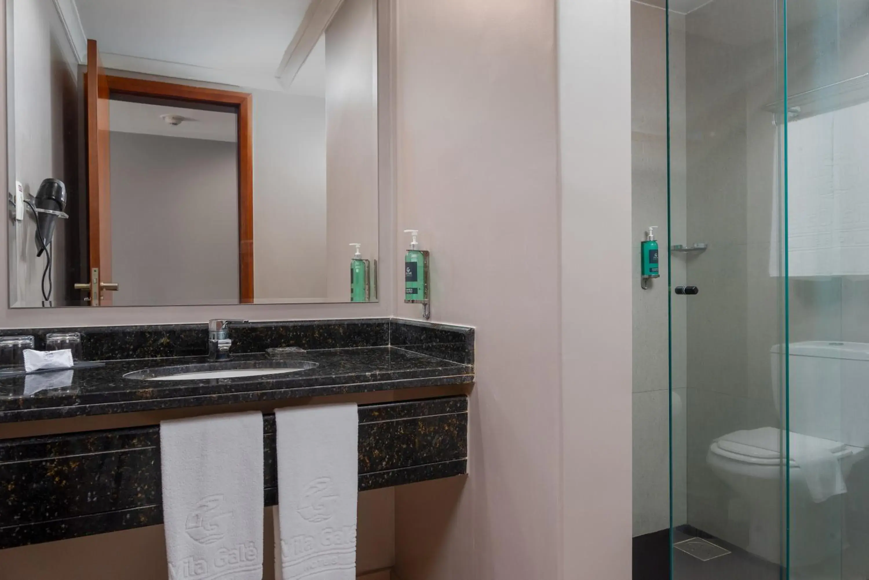 Bathroom in Vila Galé Fortaleza Bathroom in Vila Galé Fortaleza