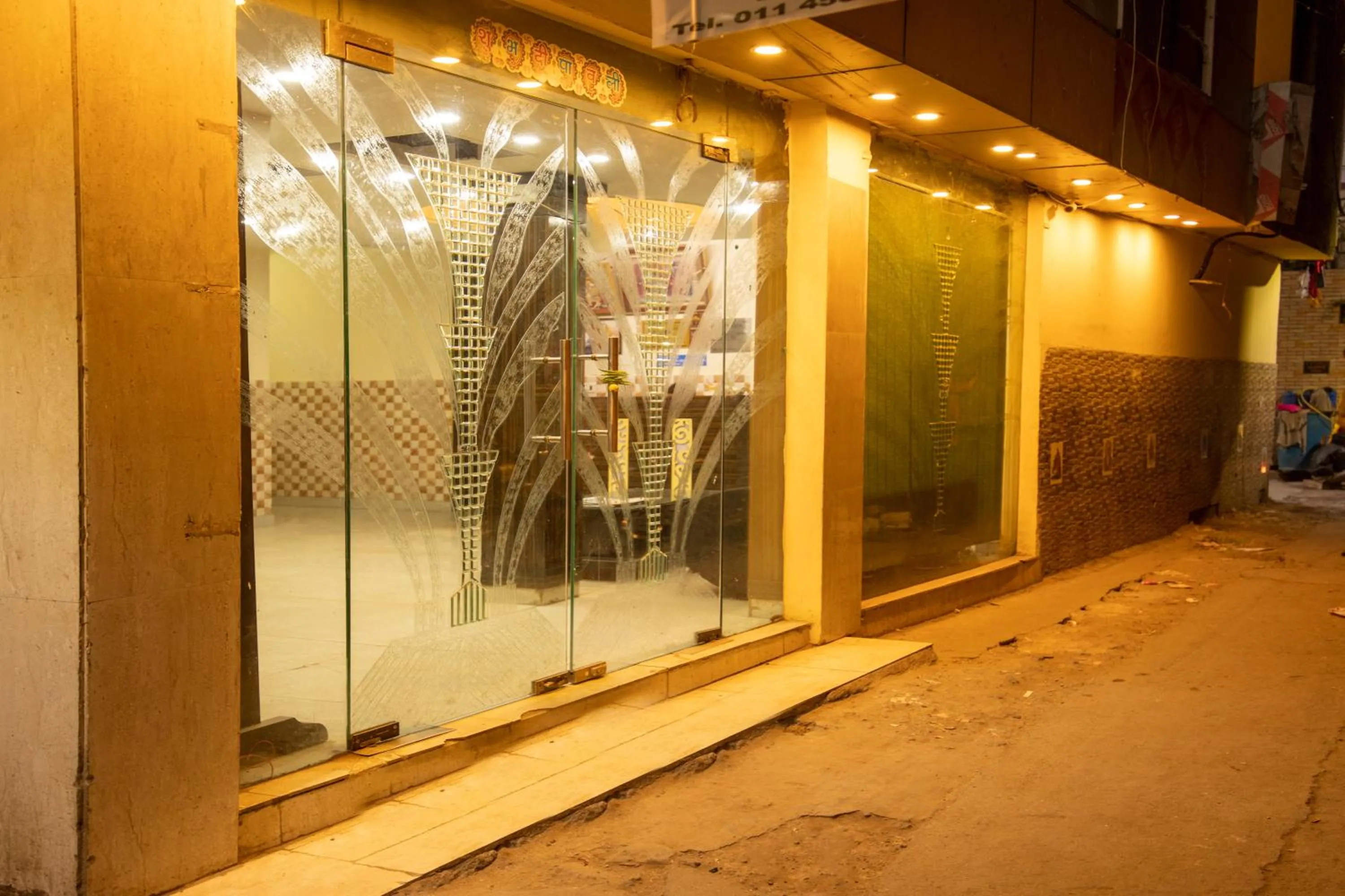 Property building in HOTEL DARPAN PALACE -New Delhi Railway Station