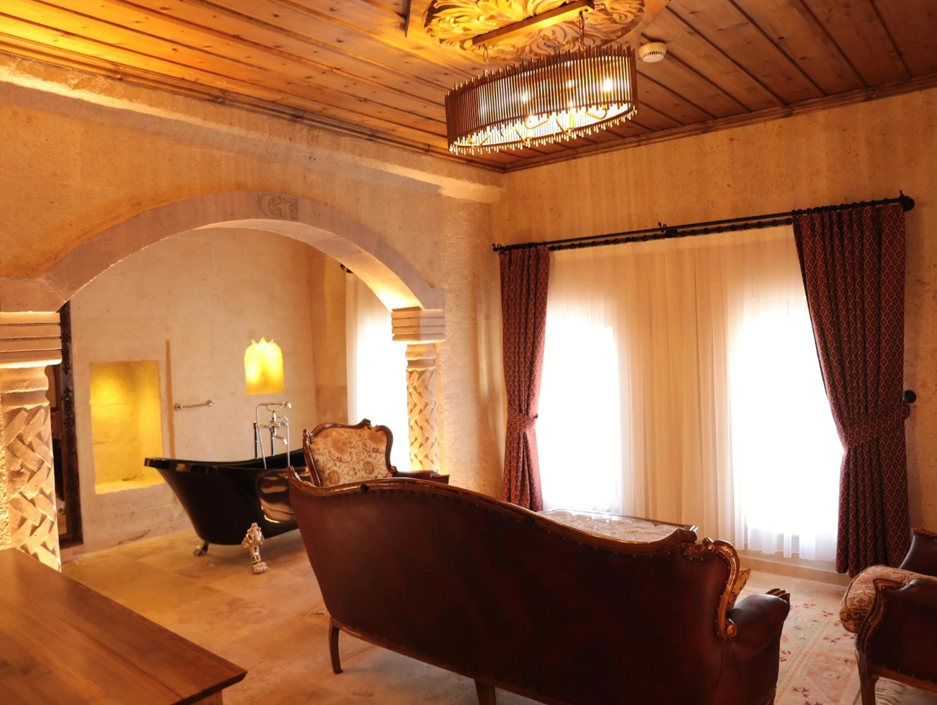 Living room in Hira Cave Hotel