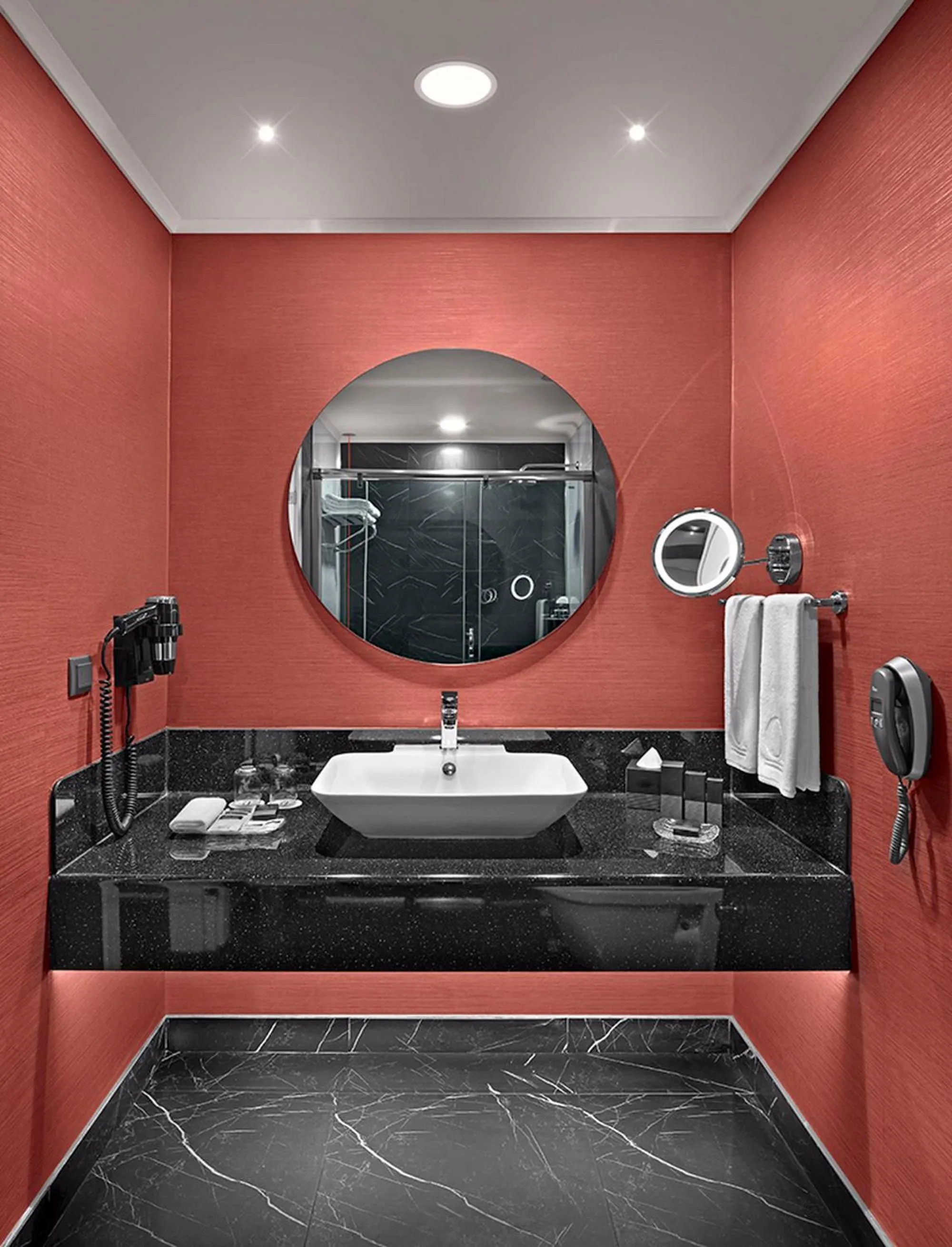 Bathroom in Ramada Plaza by Wyndham Eskisehir