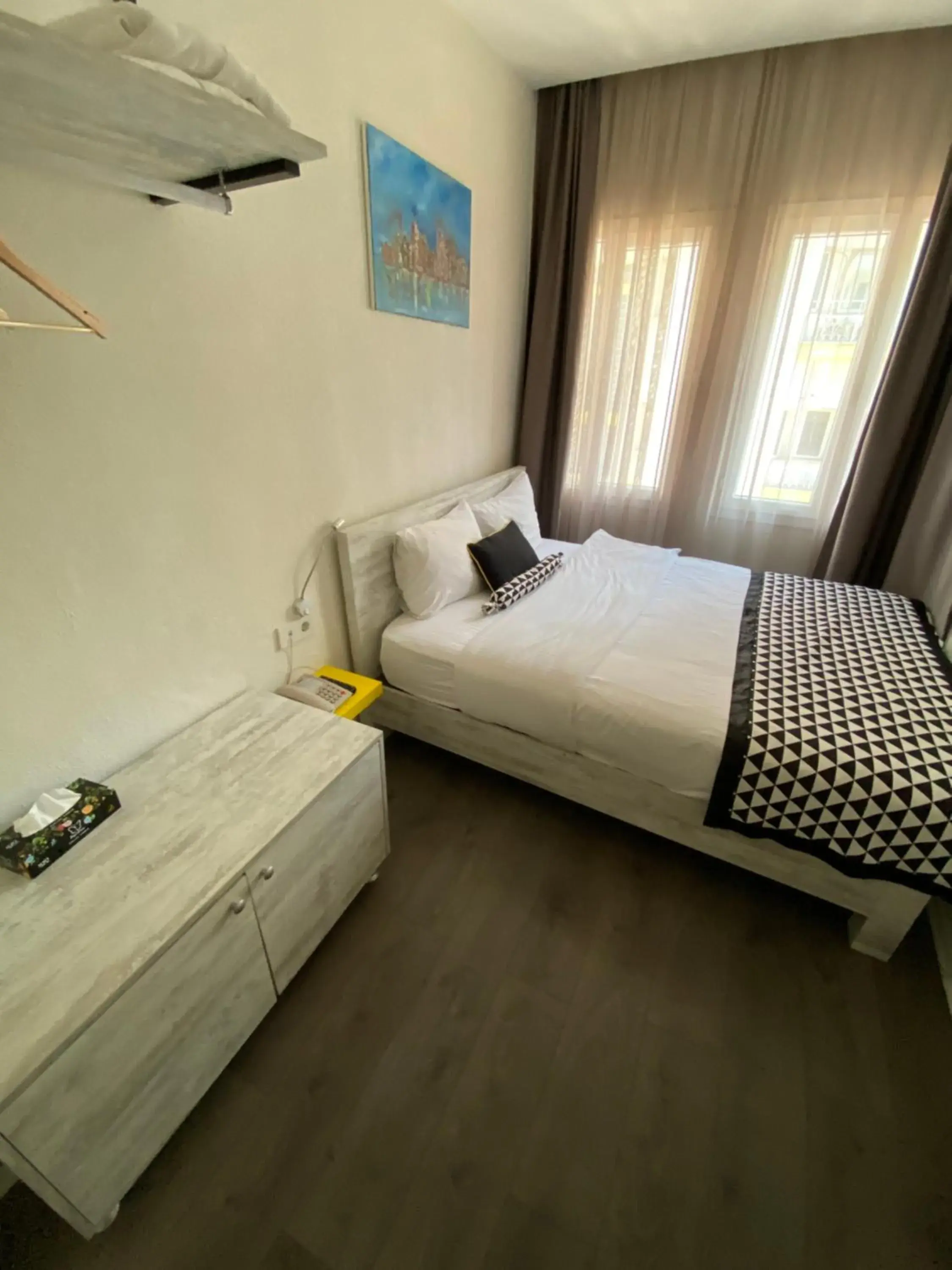 Bed in Piano Hotel Bed in Piano Hotel