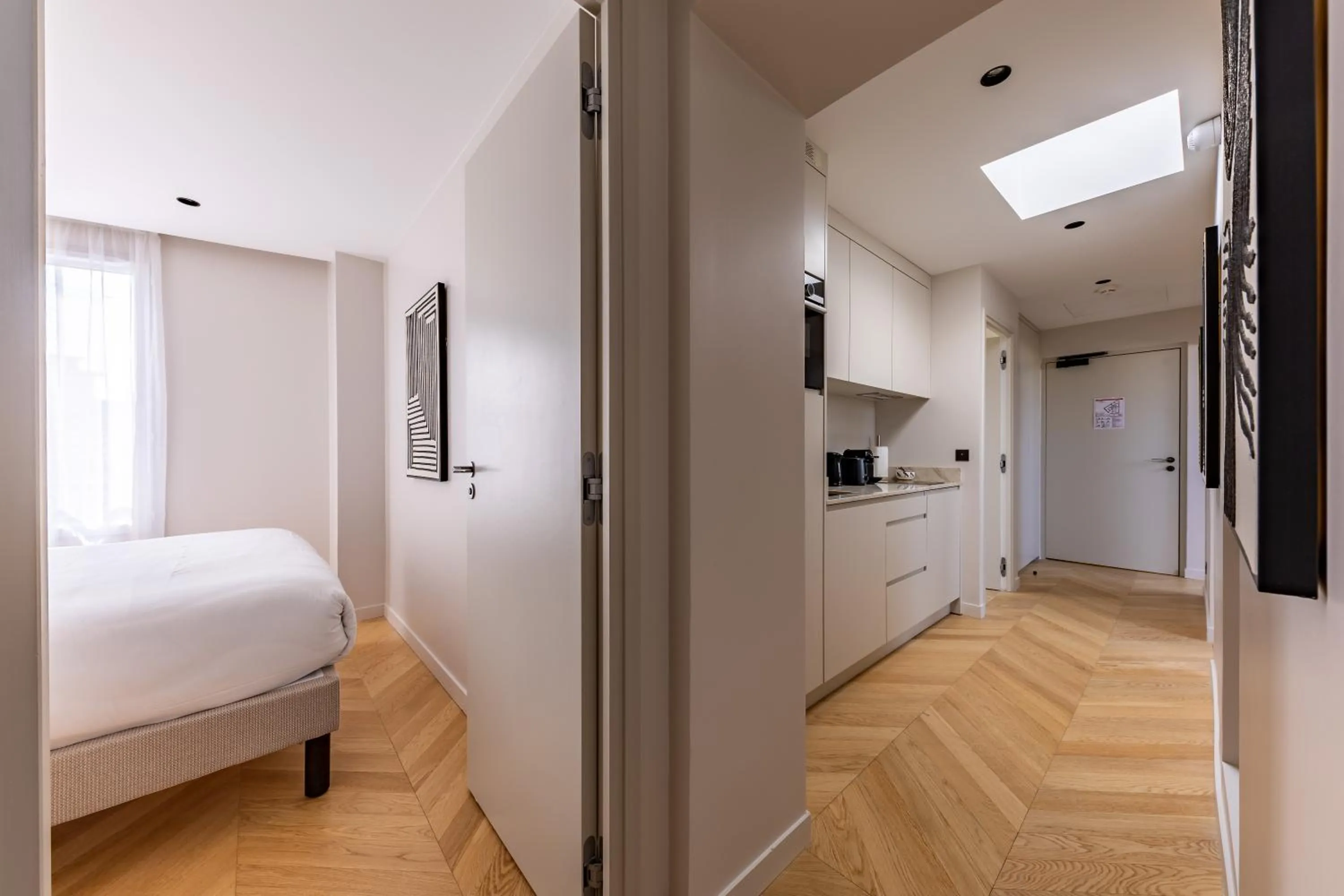 Bed in Quartier Libre Marais