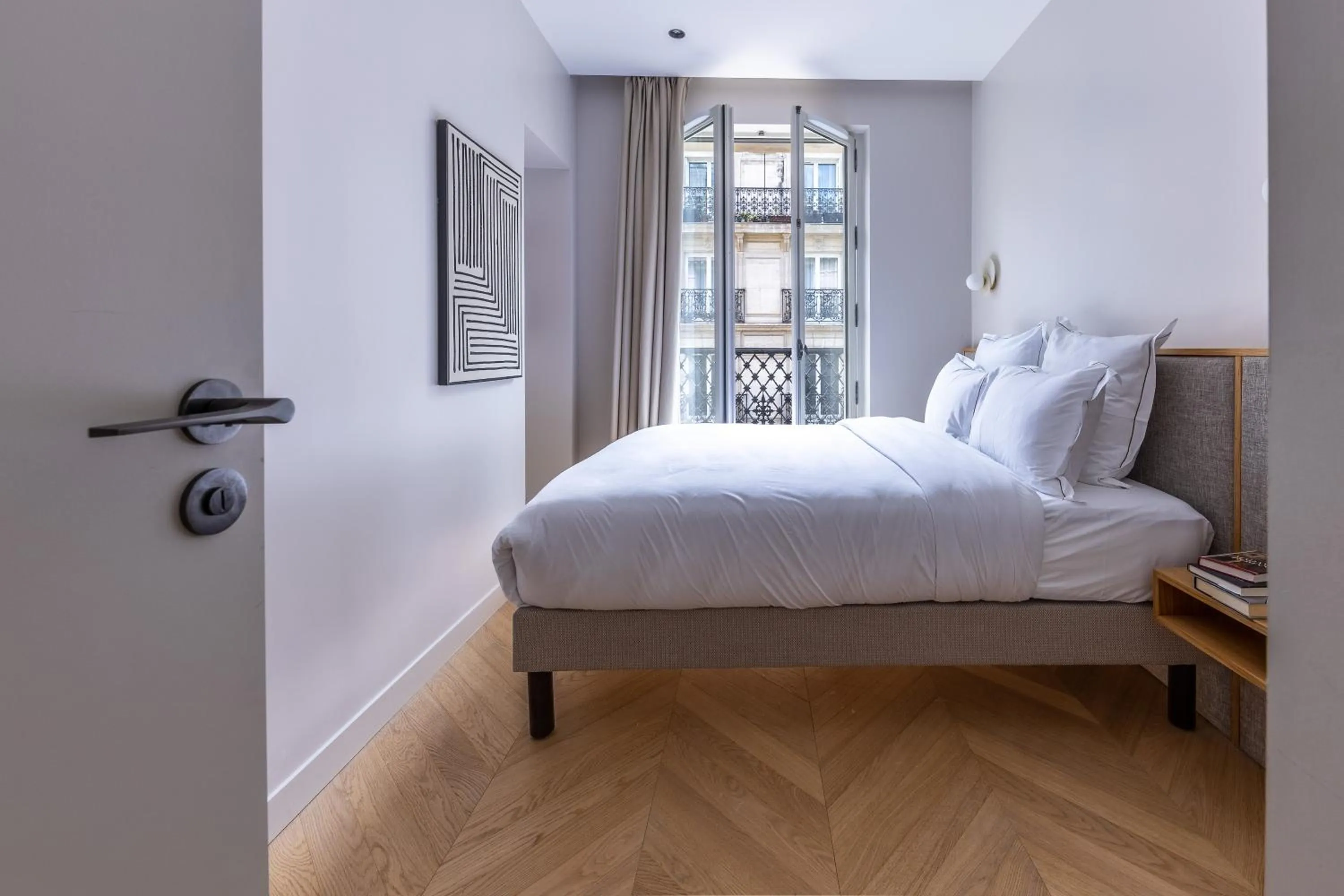 Bed in Quartier Libre Marais