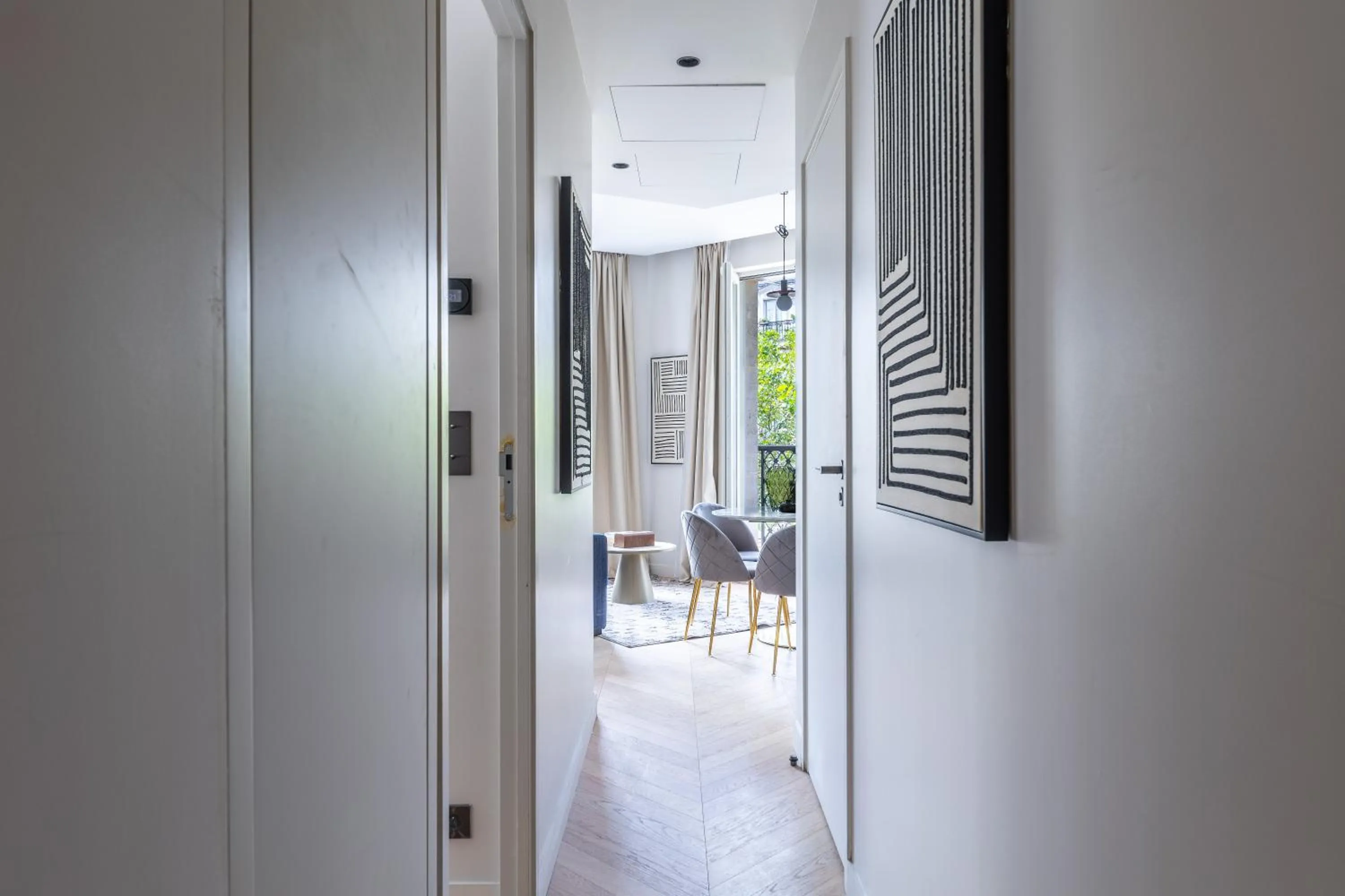 Living room in Quartier Libre Marais