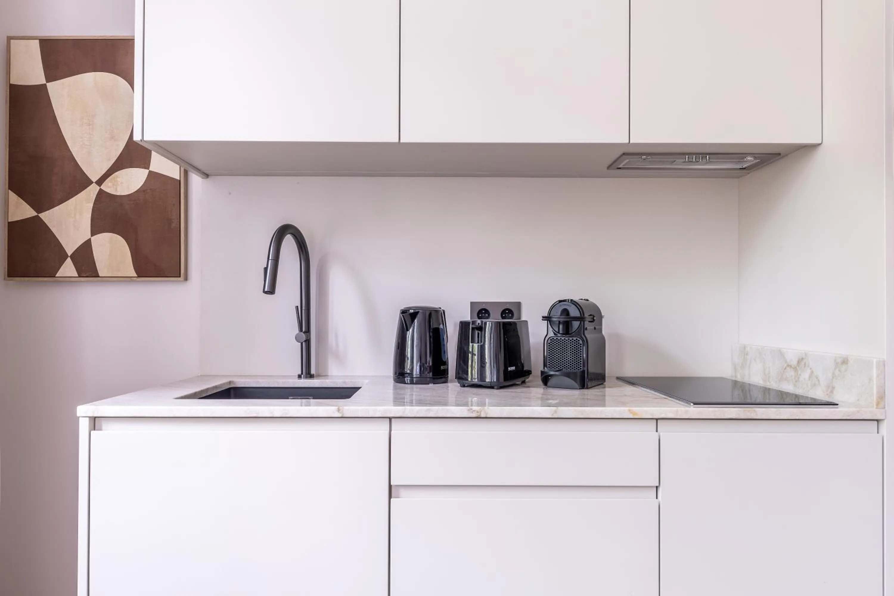 Coffee/tea facilities in Quartier Libre Marais