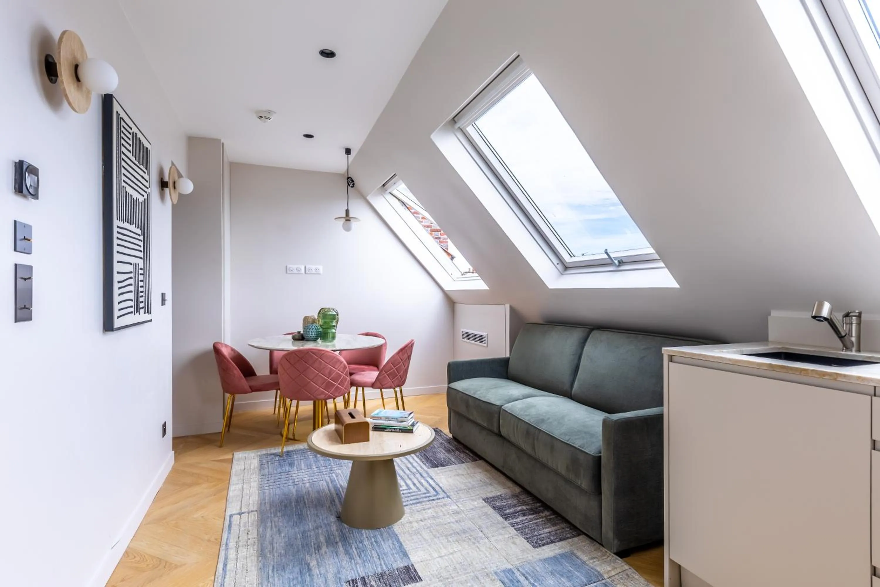 Kitchen or kitchenette in Quartier Libre Marais