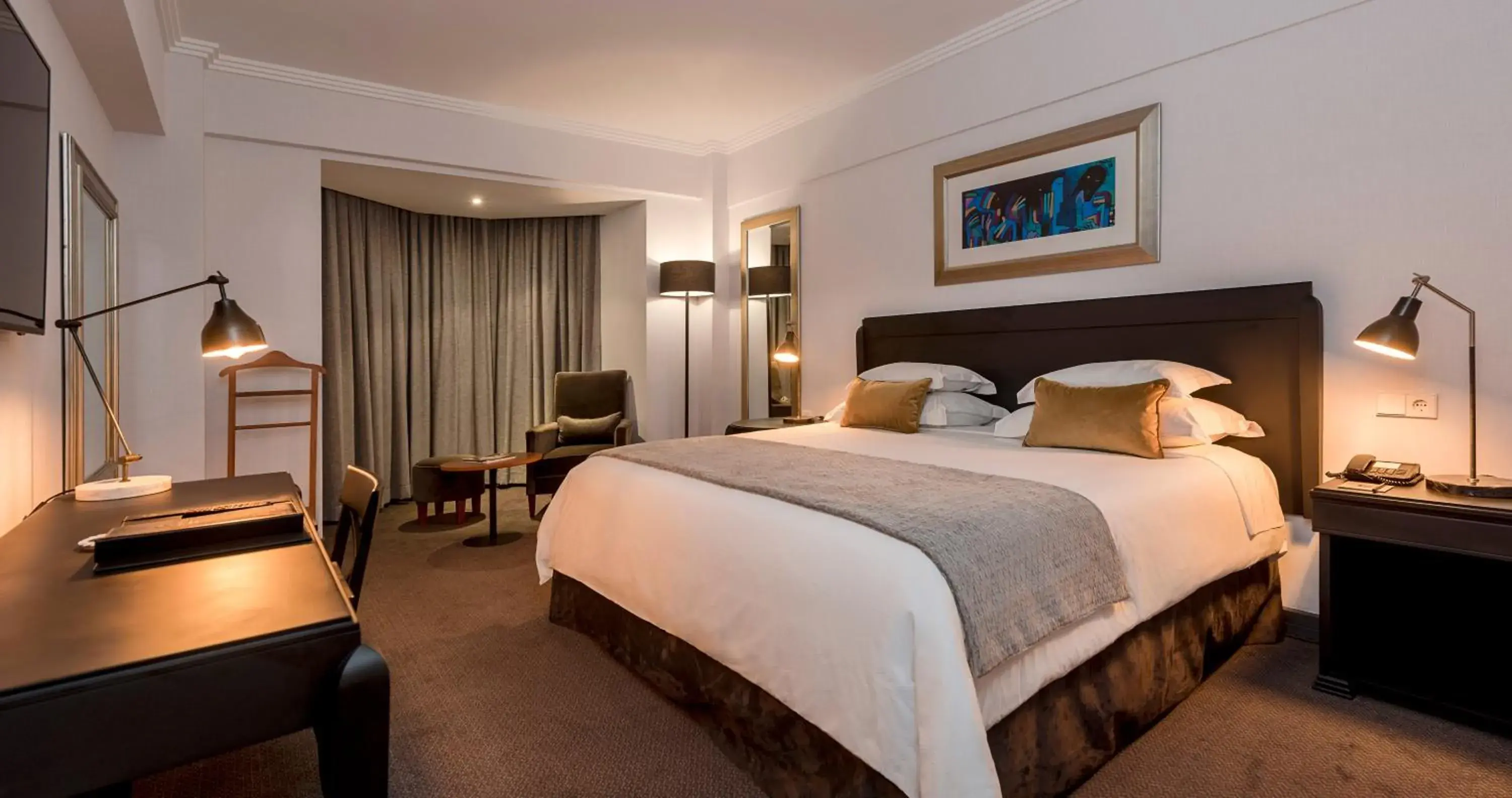 Decorative detail, Bed in Hotel Avenida Decorative detail, Bed in Hotel Avenida