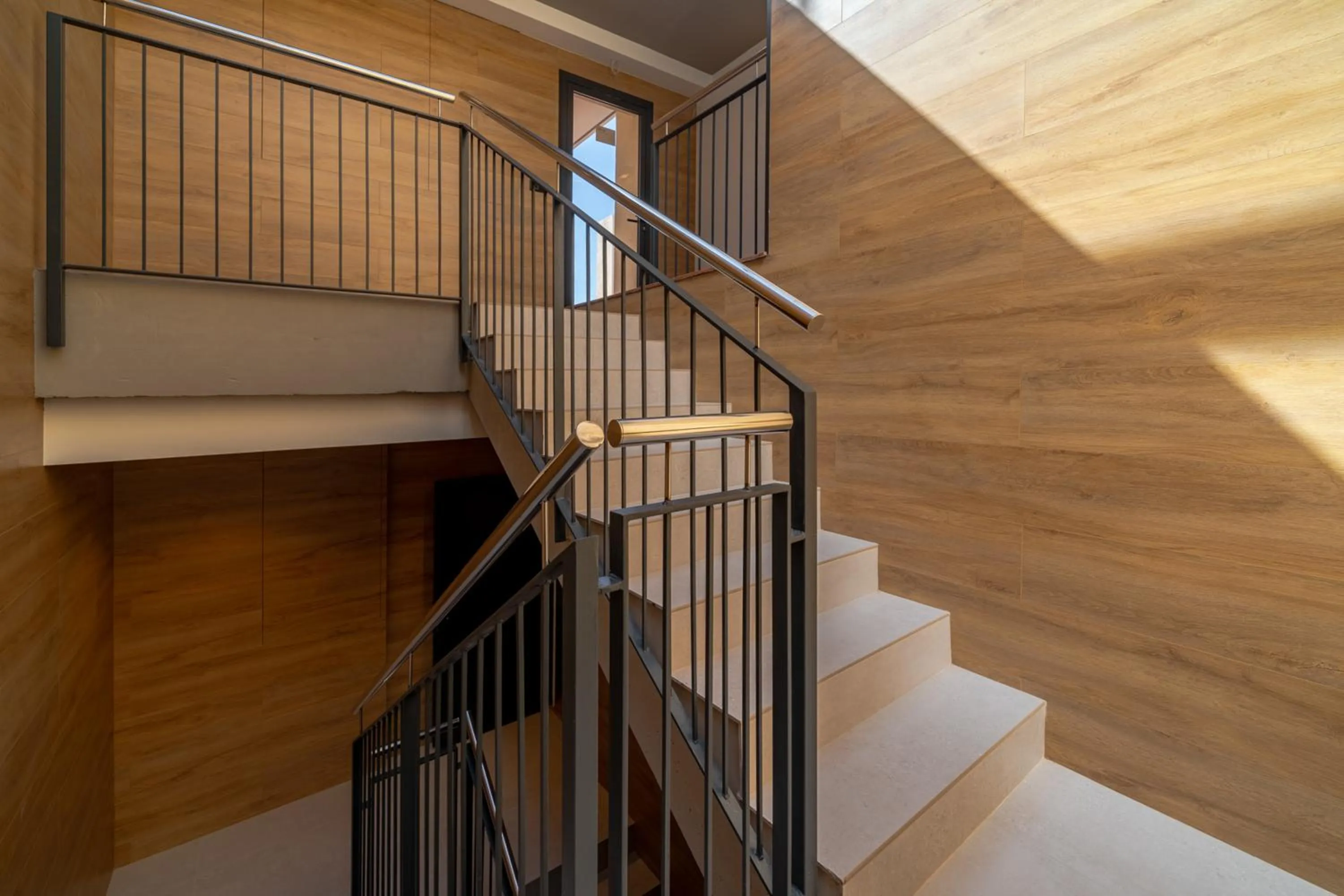 Property building in Limehome Barcelona Plaça Pirineus