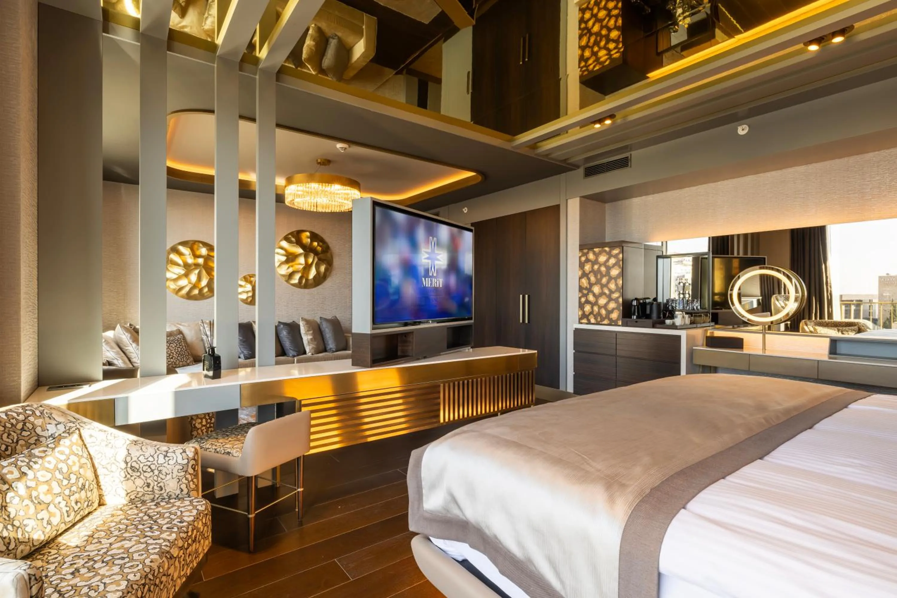 Bedroom, Bed in Merit Starlit Hotel & Residences