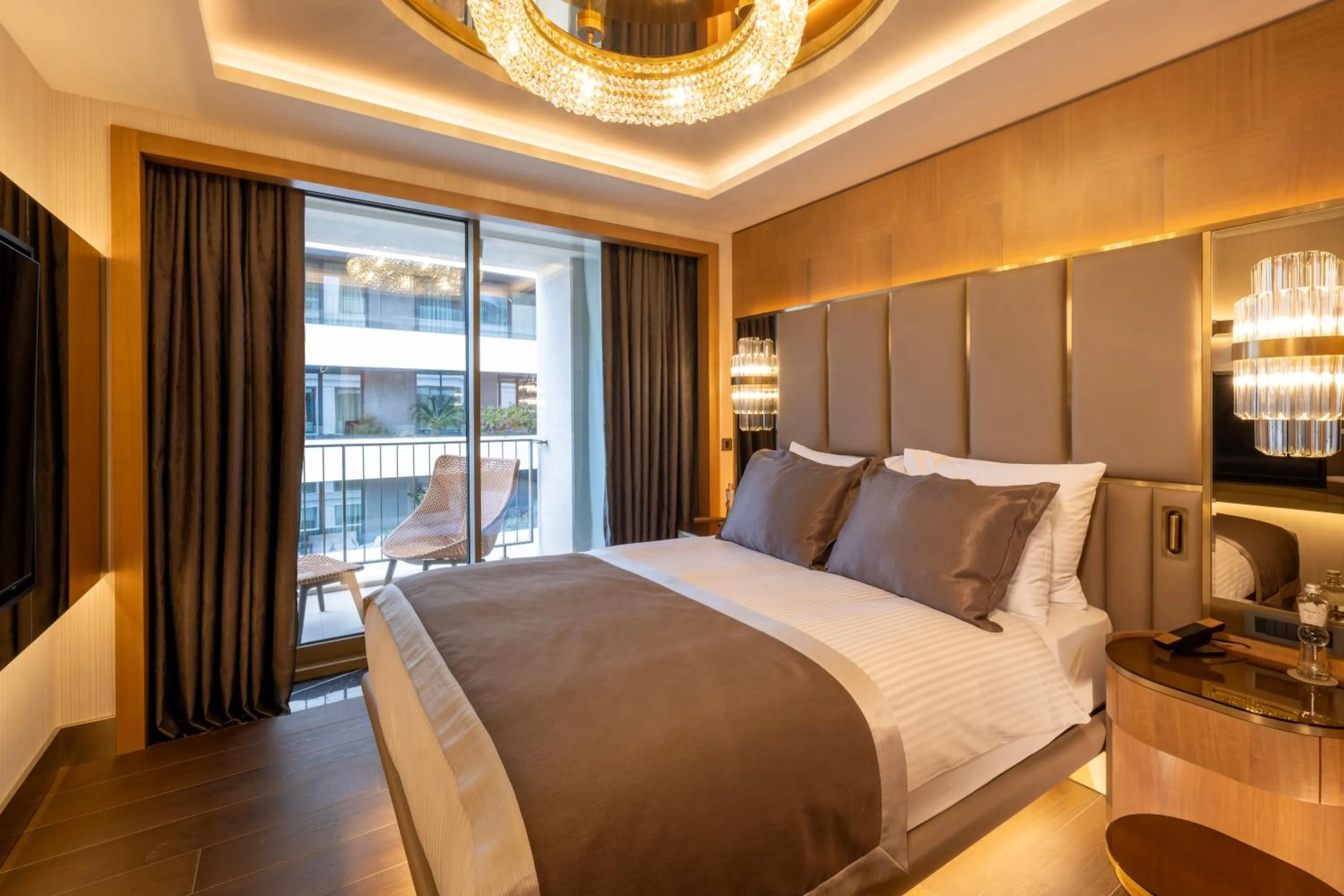 Bedroom, Bed in Merit Starlit Hotel & Residences