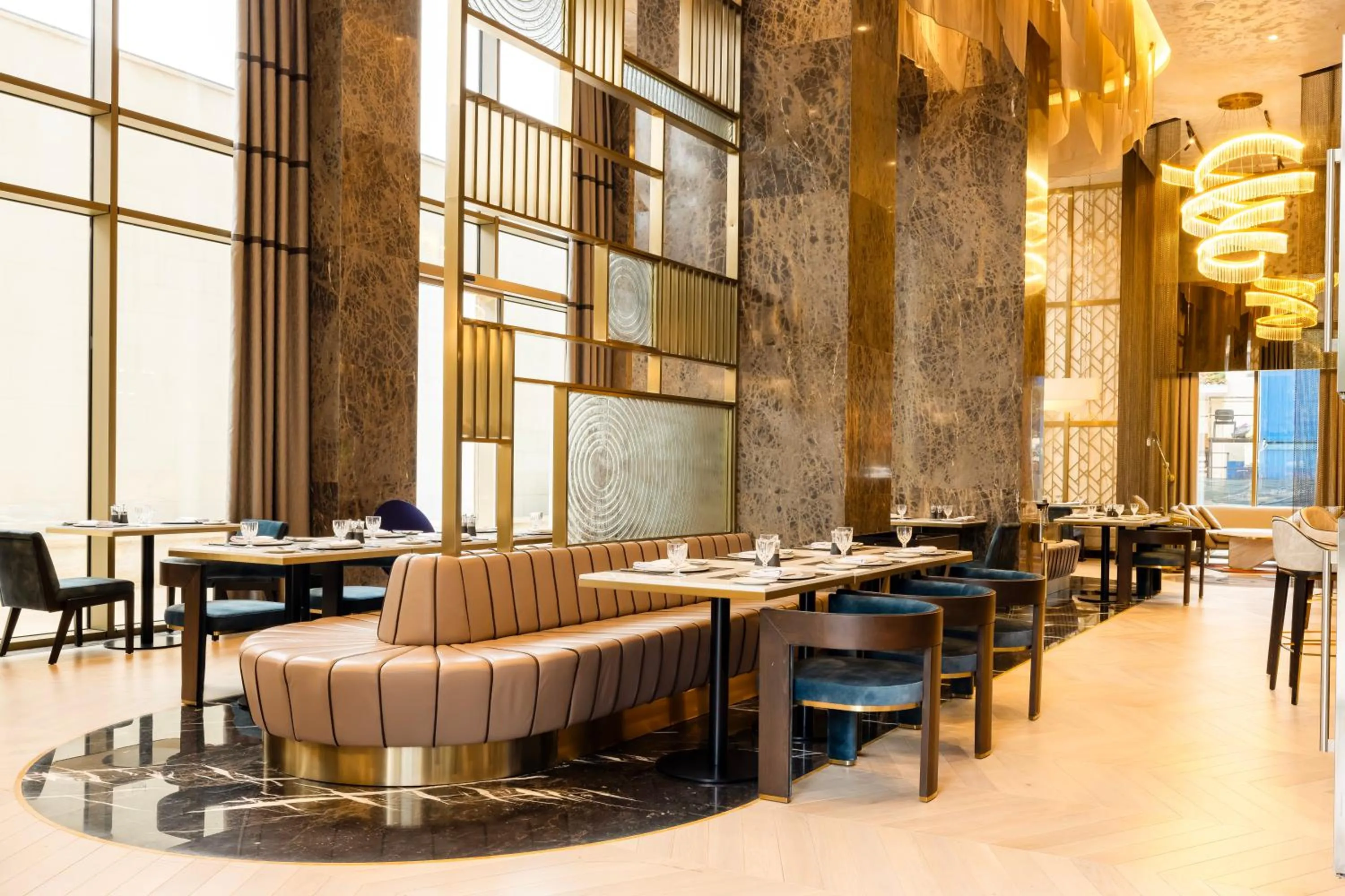 Restaurant/places to eat in Merit Starlit Hotel & Residences