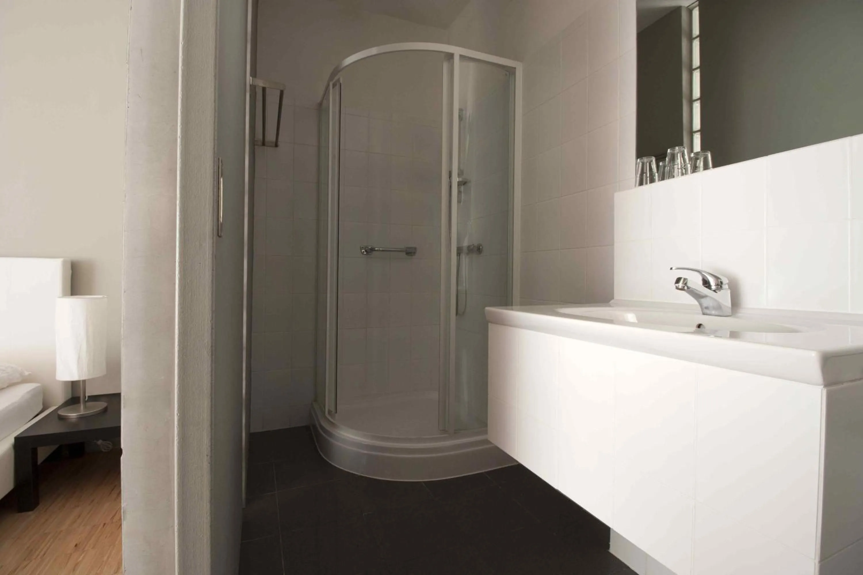 Bathroom, Bed in Appartements Christophorus