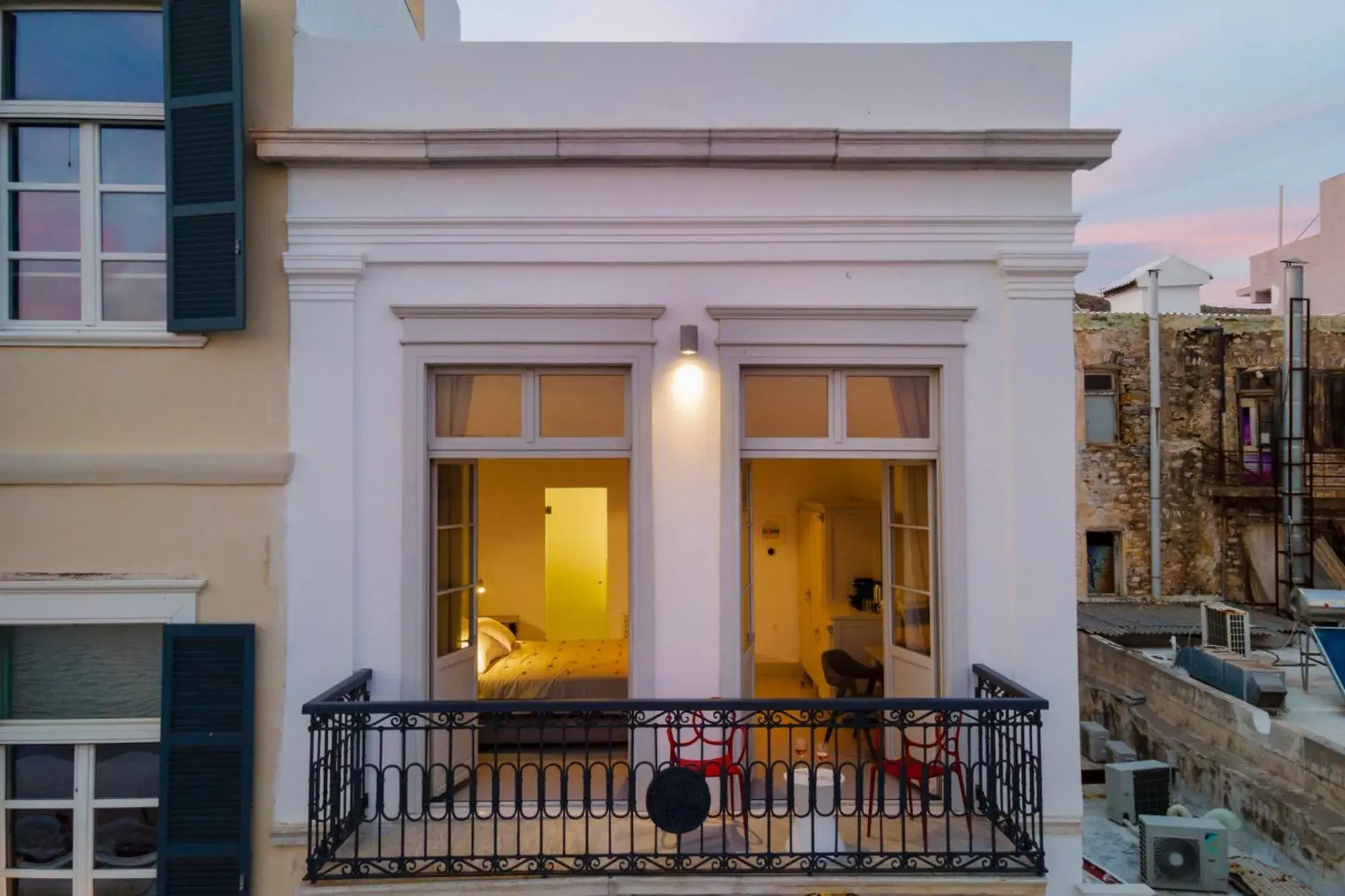 Property building in Skylight Property building in Skylight