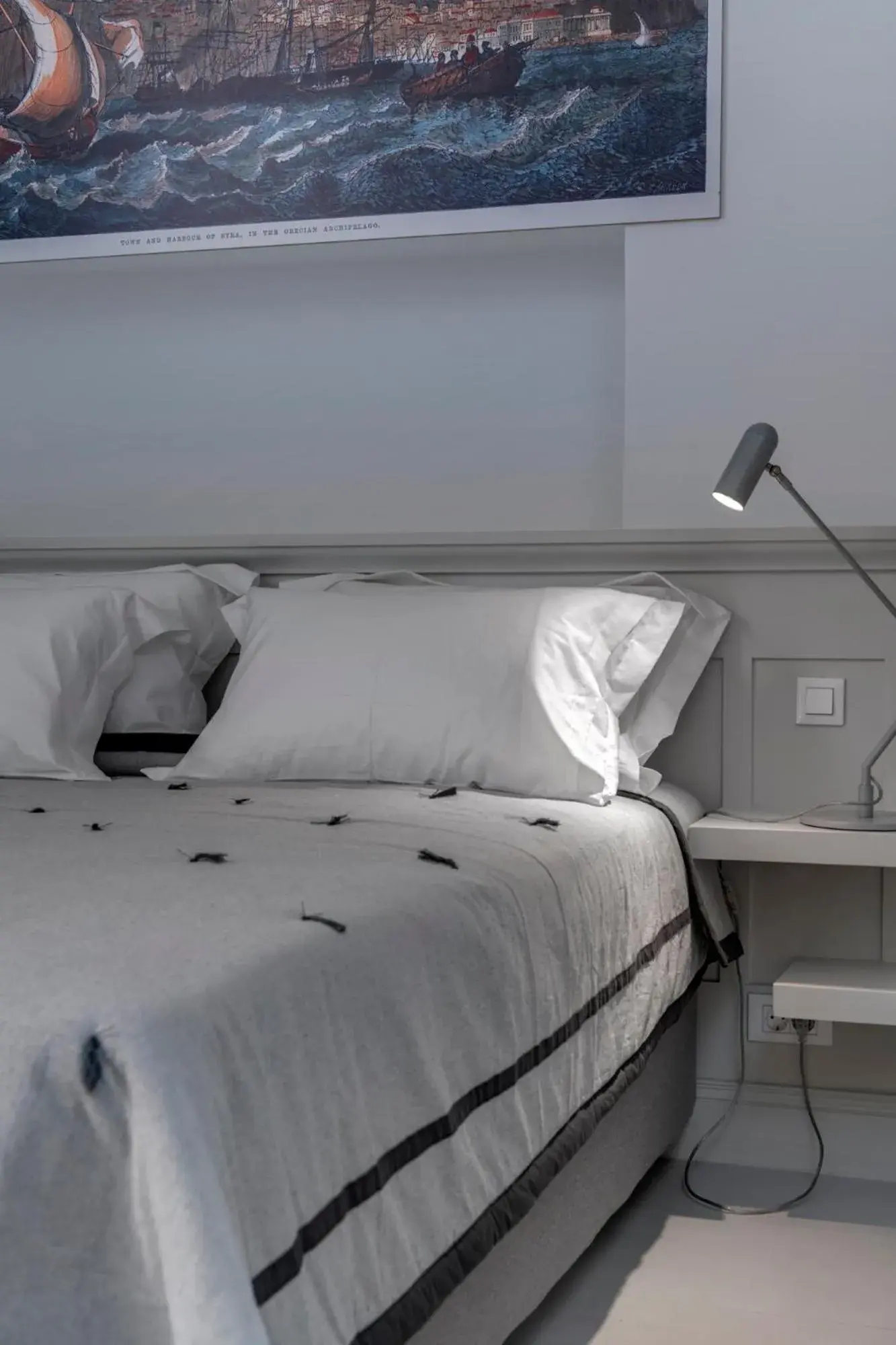 Bed in Skylight Bed in Skylight