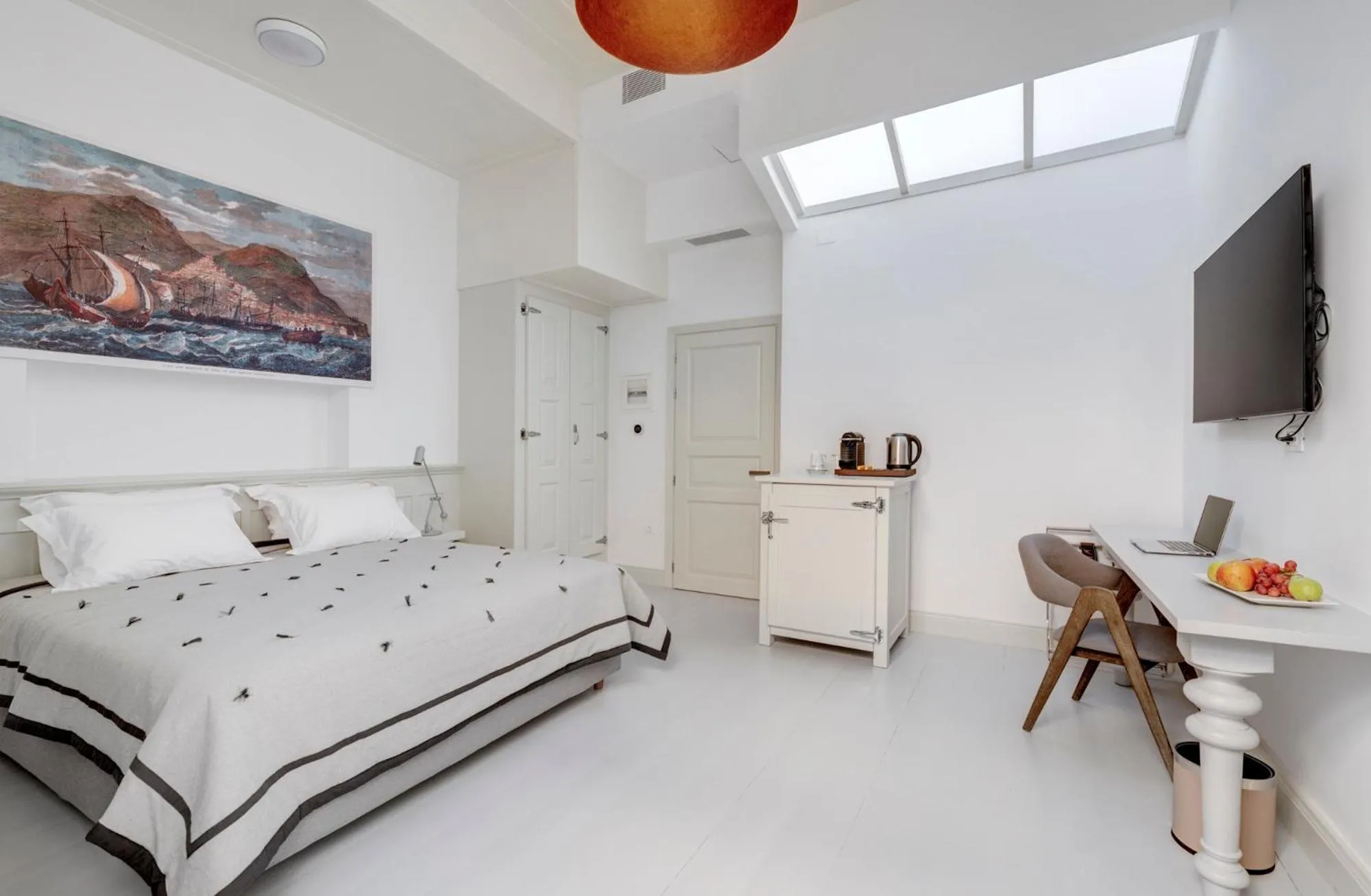 Coffee/tea facilities, Bed in Skylight