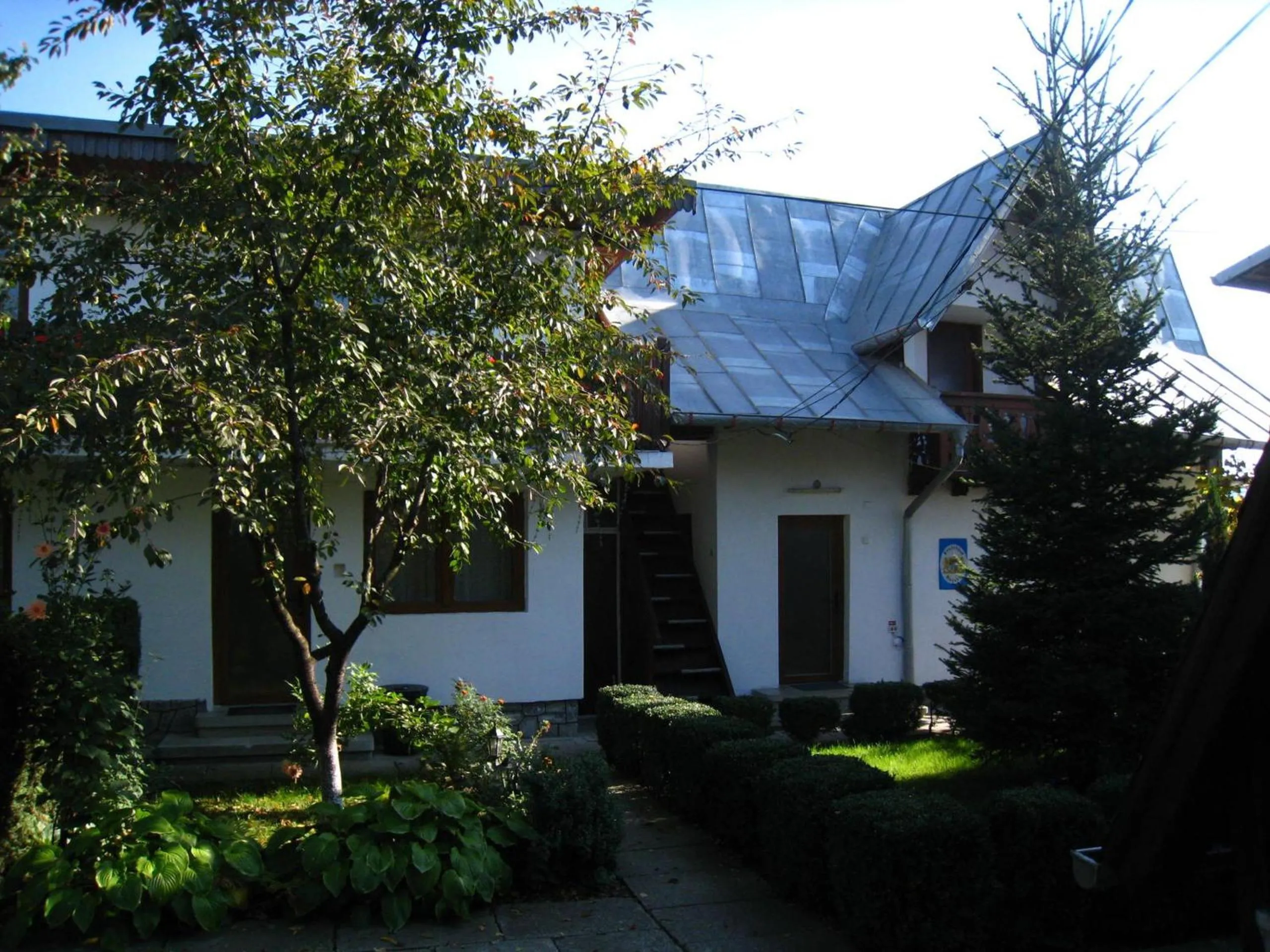 Property building in Pensiunea Bavaria Campina