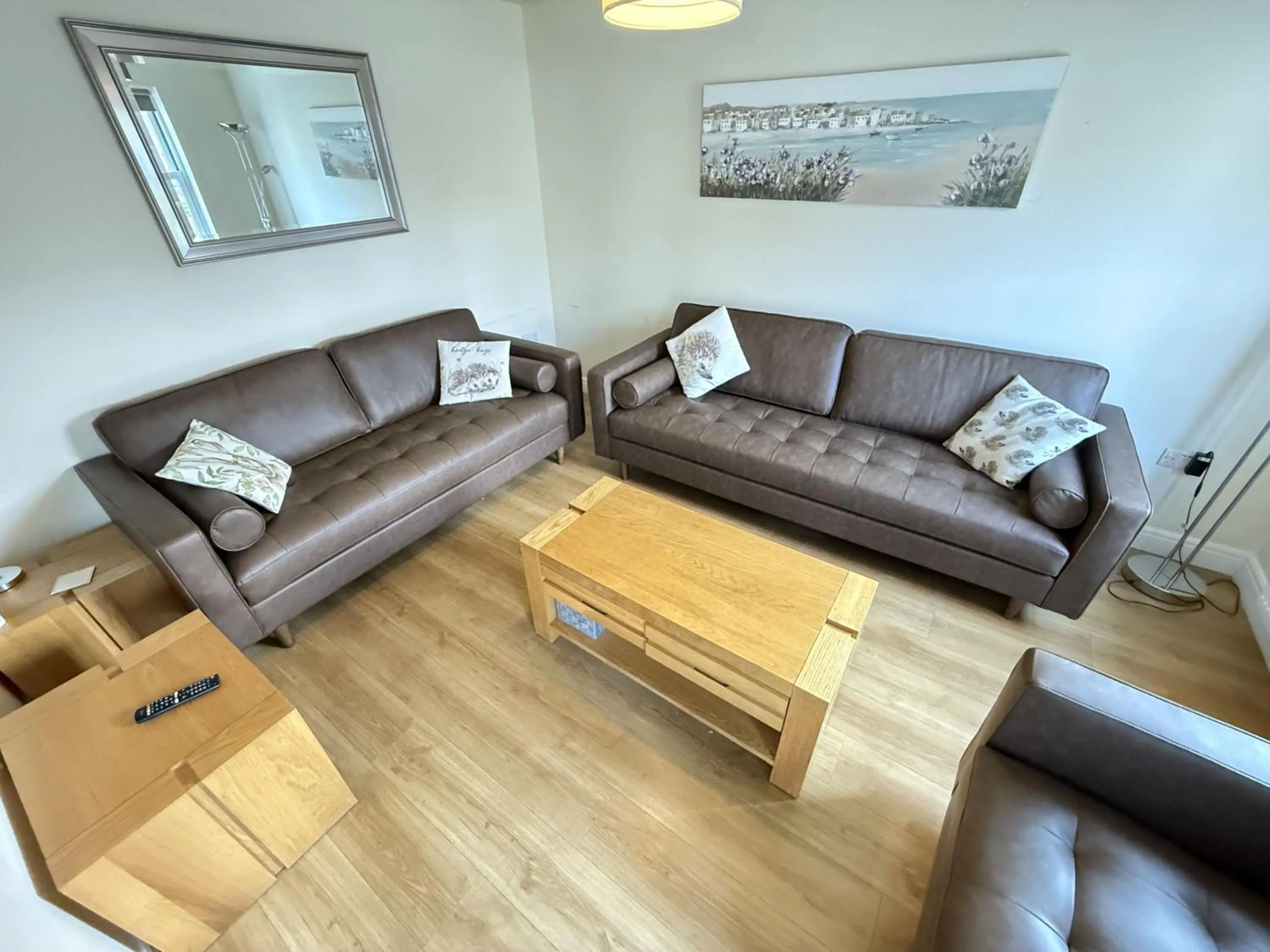 Maris Cottage - Part of the The Bay Filey Holiday Village with pool, gym and direct beach access, pub, restaurant, tennis and meadows walks