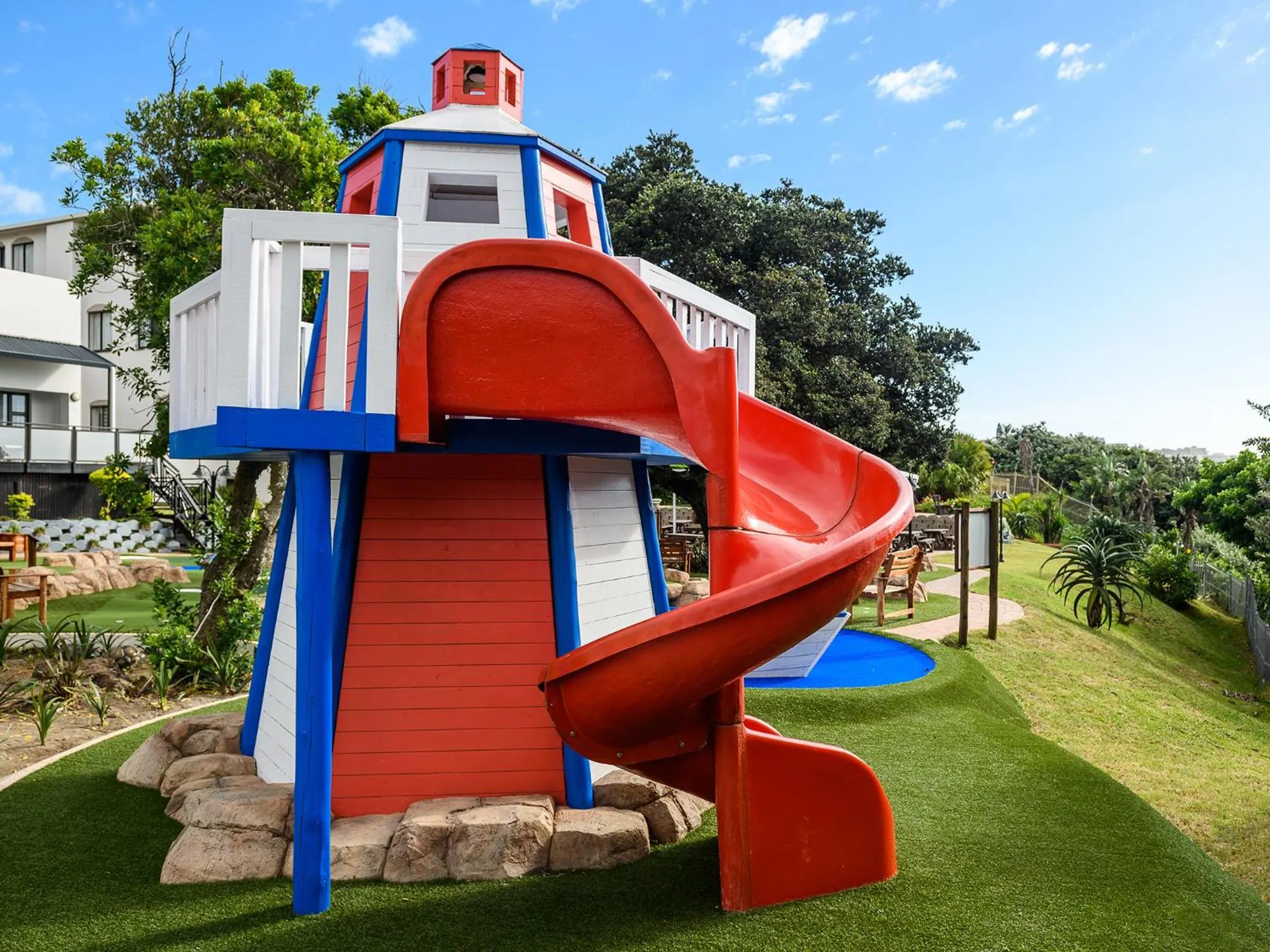 Minigolf in Margate Beach Club