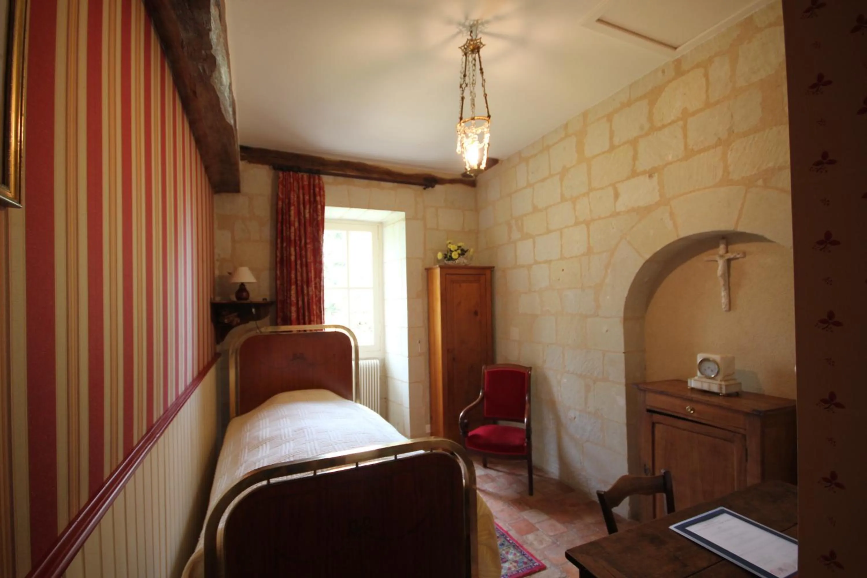Bedroom, Bed in Le Domaine de Mestré, The Originals Relais