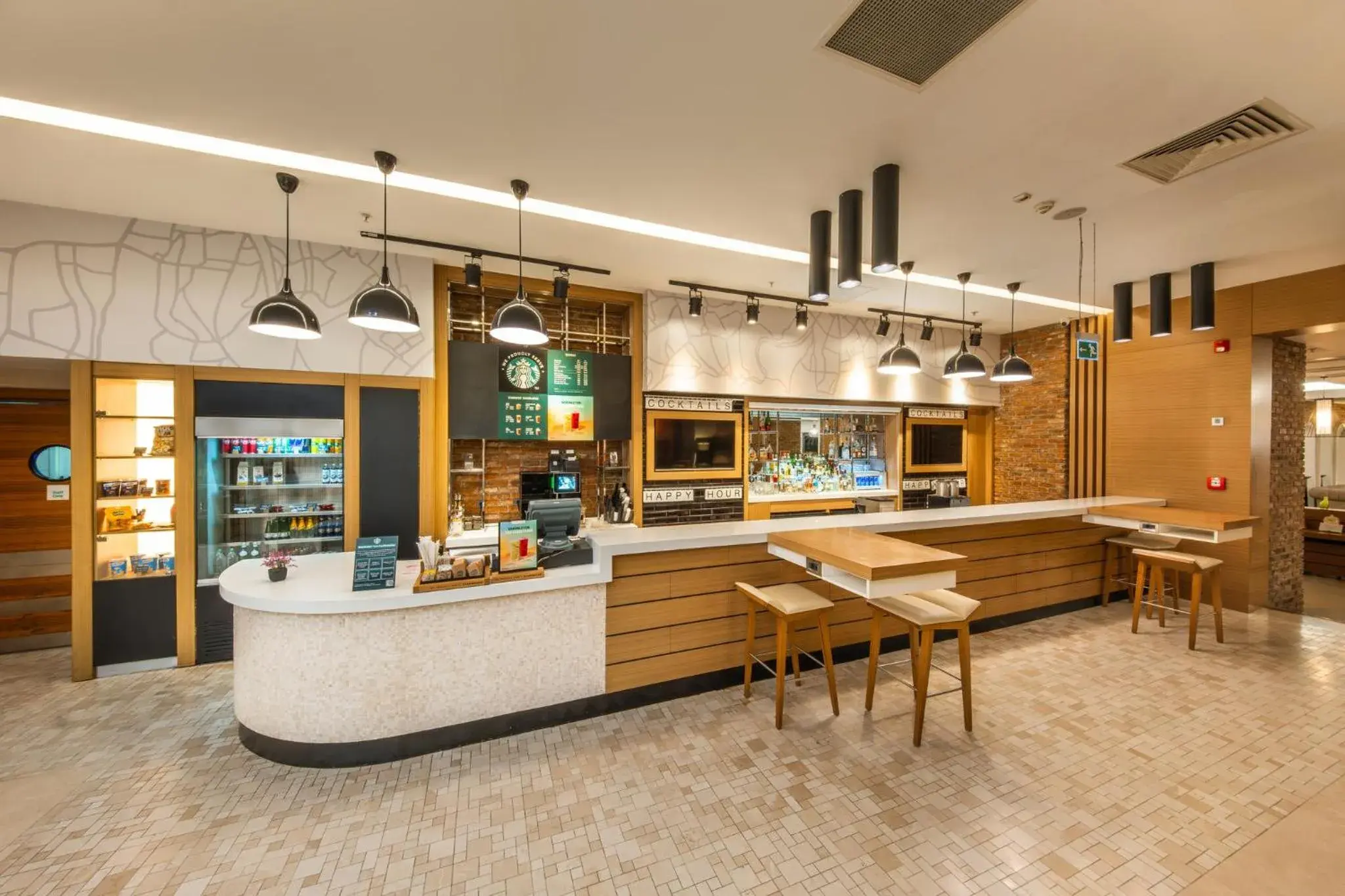 Lounge or bar in Holiday Inn Ankara - Cukurambar by IHG Lounge or bar in Holiday Inn Ankara - Cukurambar by IHG