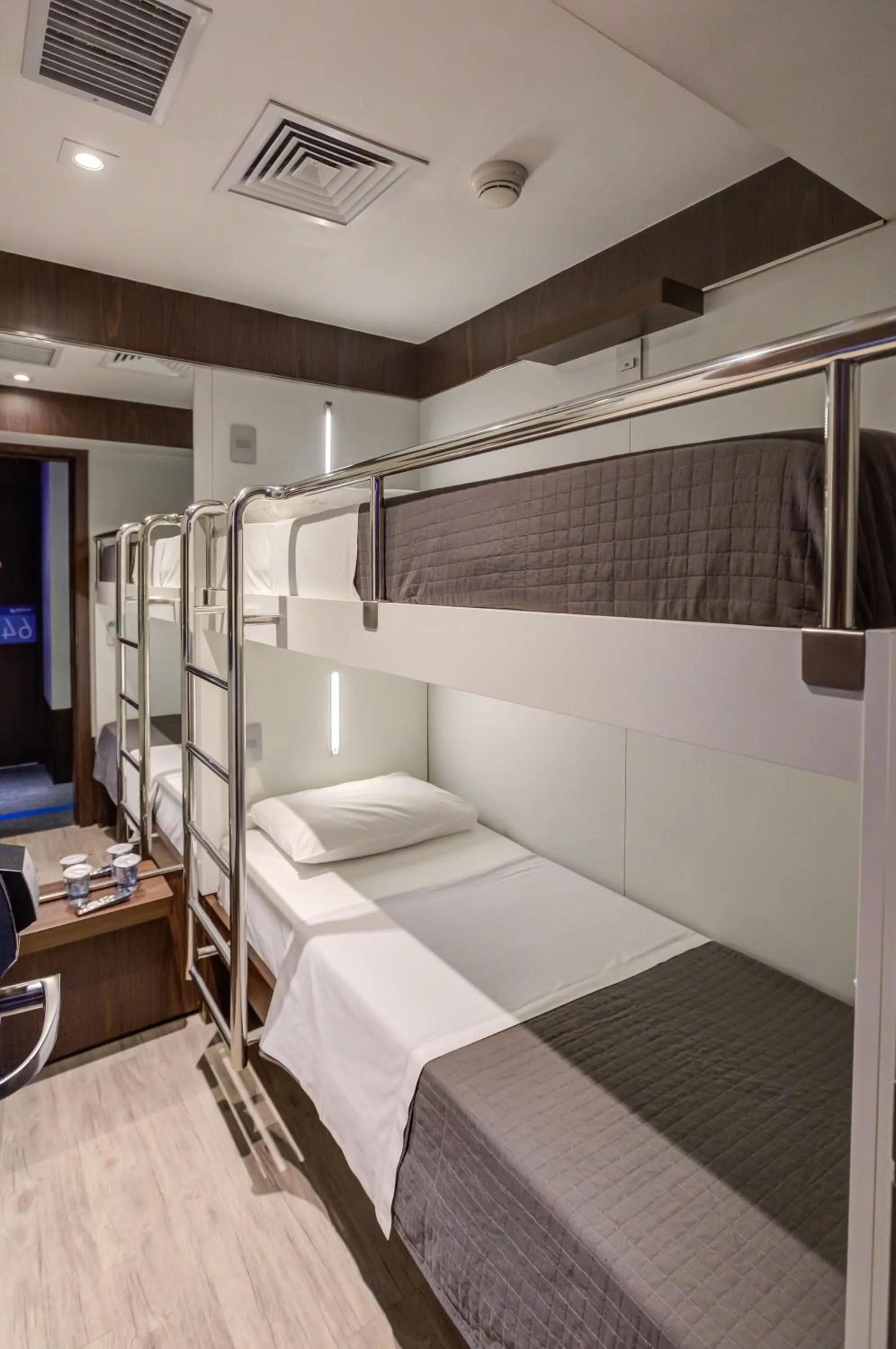 Photo of the whole room, Bed in FAST SLEEP Guarulhos by Slaviero Hotéis