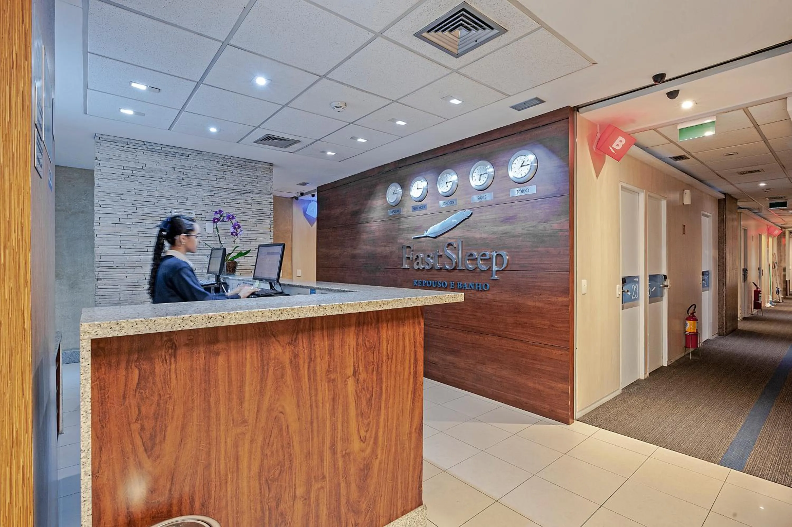 Lobby or reception in FAST SLEEP Guarulhos by Slaviero Hotéis