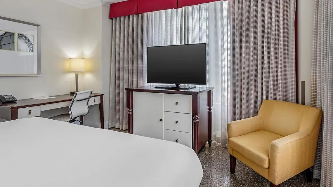 TV and multimedia, Bed in Bluegreen Downtown Nashville