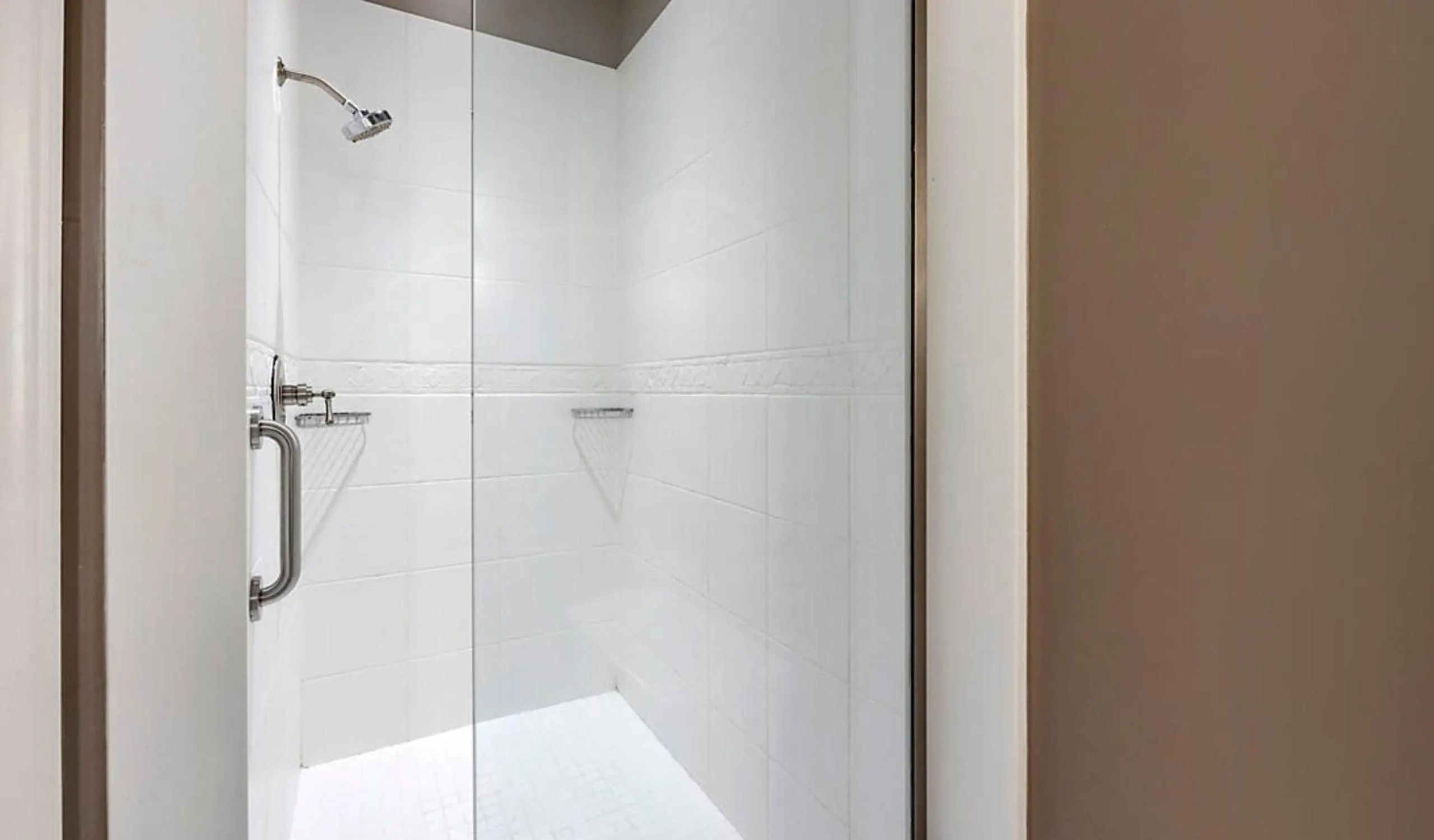 Shower in Bluegreen Downtown Nashville