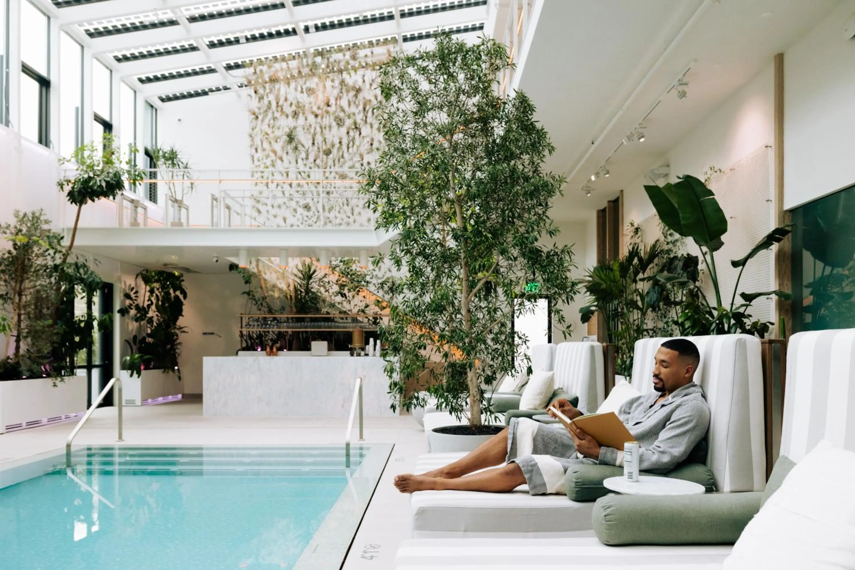 Pool view in CASCADA Thermal Springs & Hotel