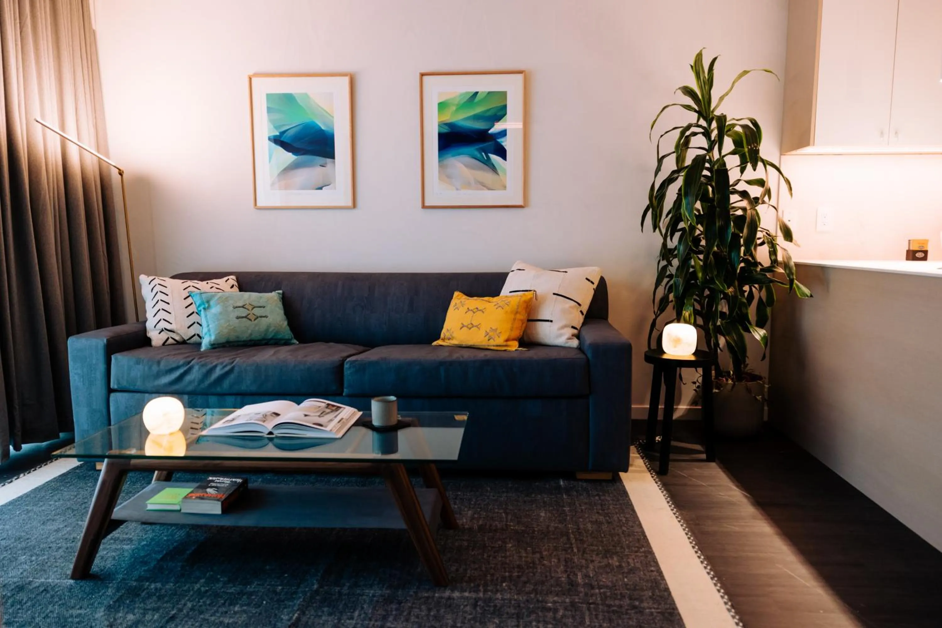 Living room in CASCADA Thermal Springs & Hotel