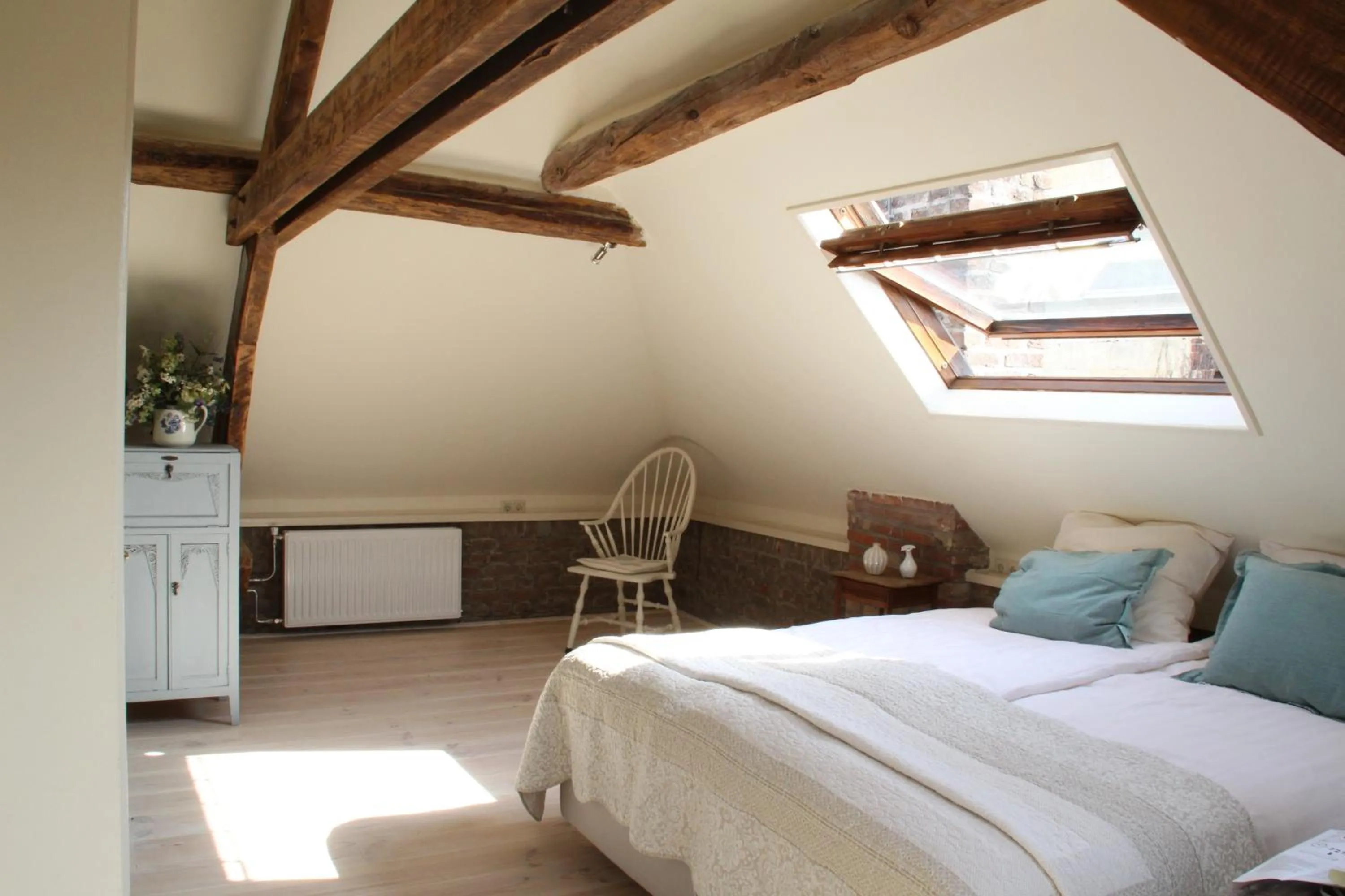 Bed in Annelies'Place to B& B