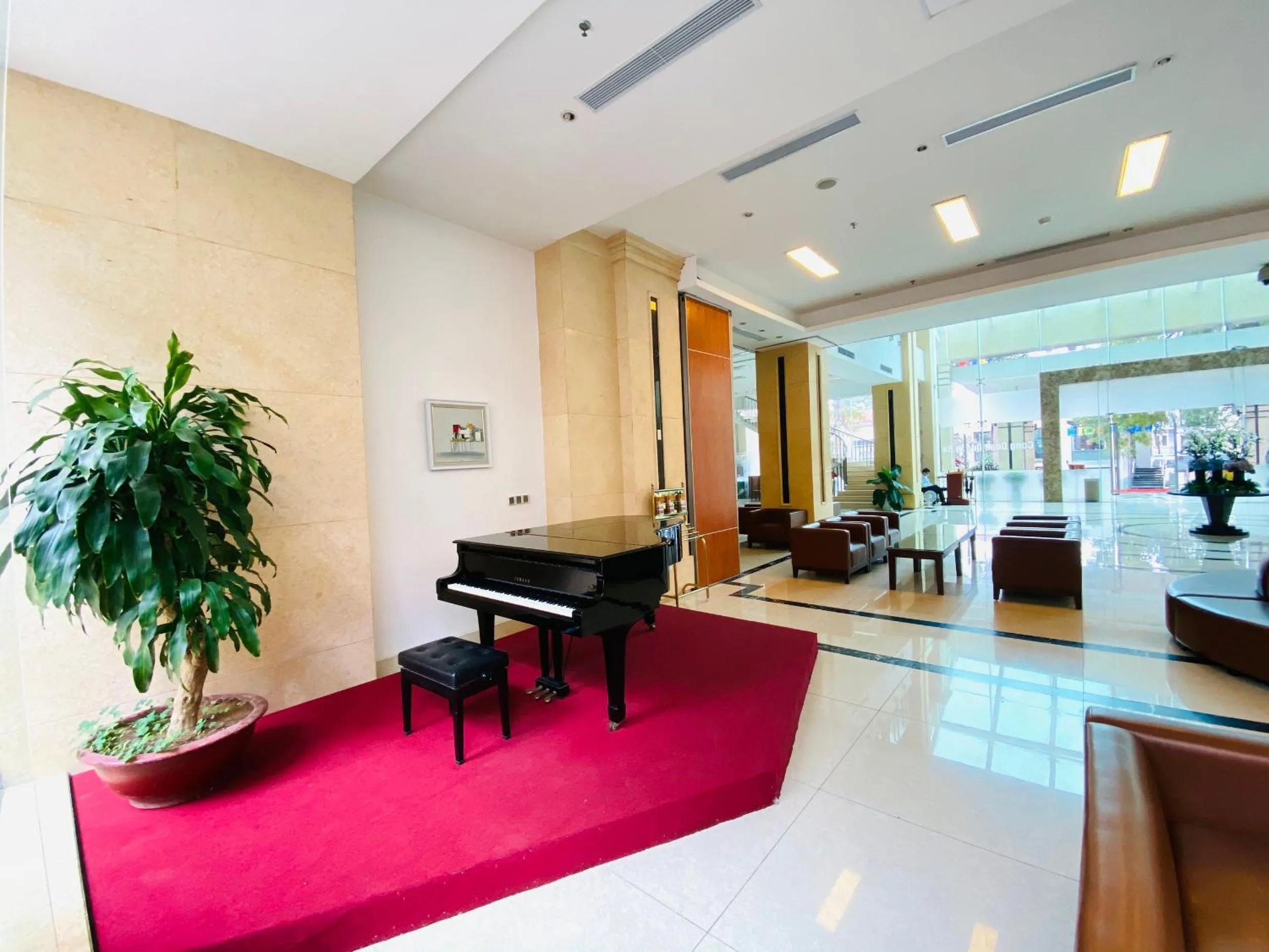 Khách sạn Công Đoàn Quảng Bá