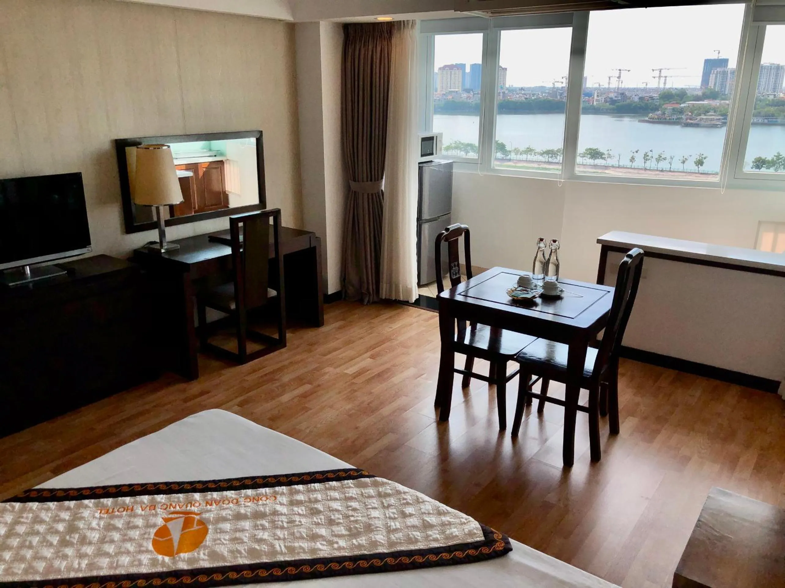 Bed in Khách sạn Công Đoàn Quảng Bá