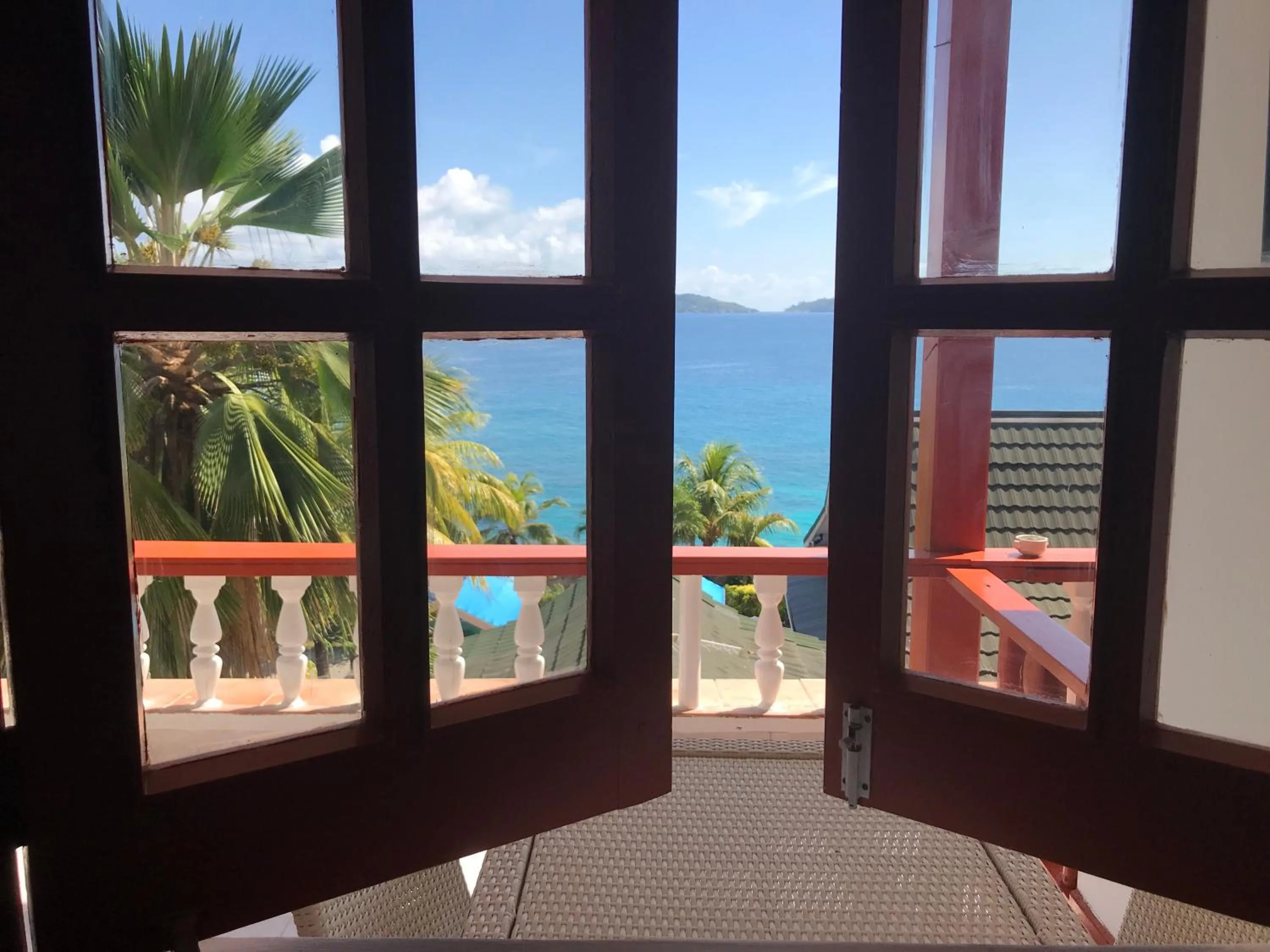 Sea view in Hotel L'Ocean