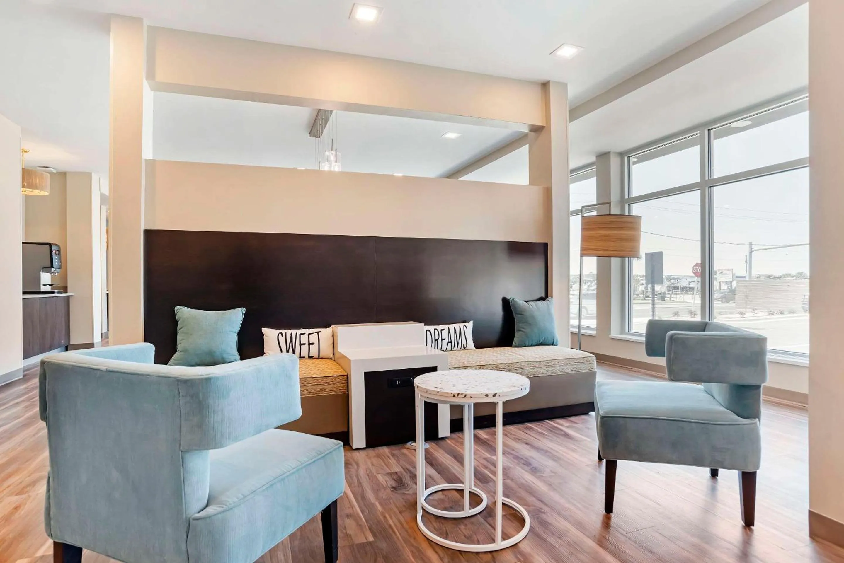 Lobby or reception in Sleep Inn & Suites Fort Walton Beach - Destin West