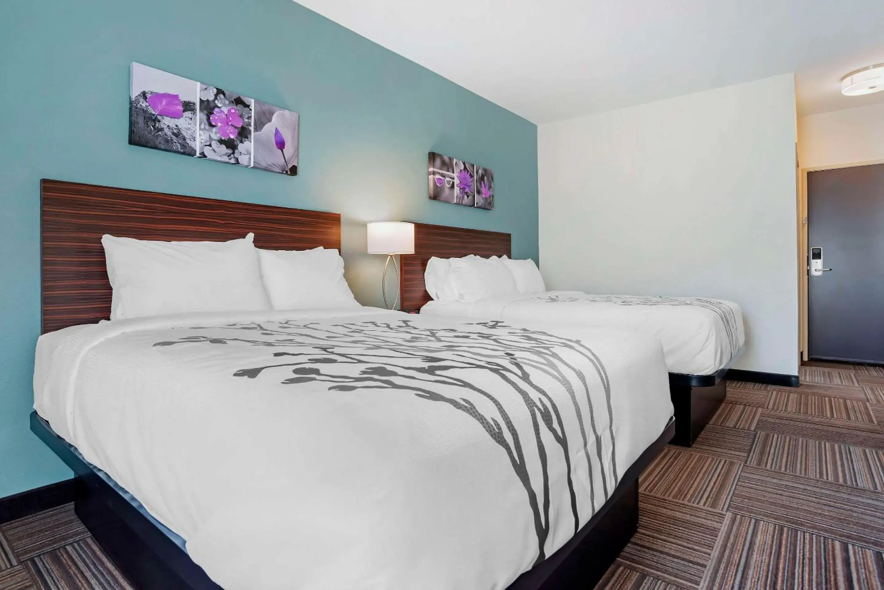 Bedroom, Bed in Sleep Inn & Suites Fort Walton Beach - Destin West Bedroom, Bed in Sleep Inn & Suites Fort Walton Beach - Destin West