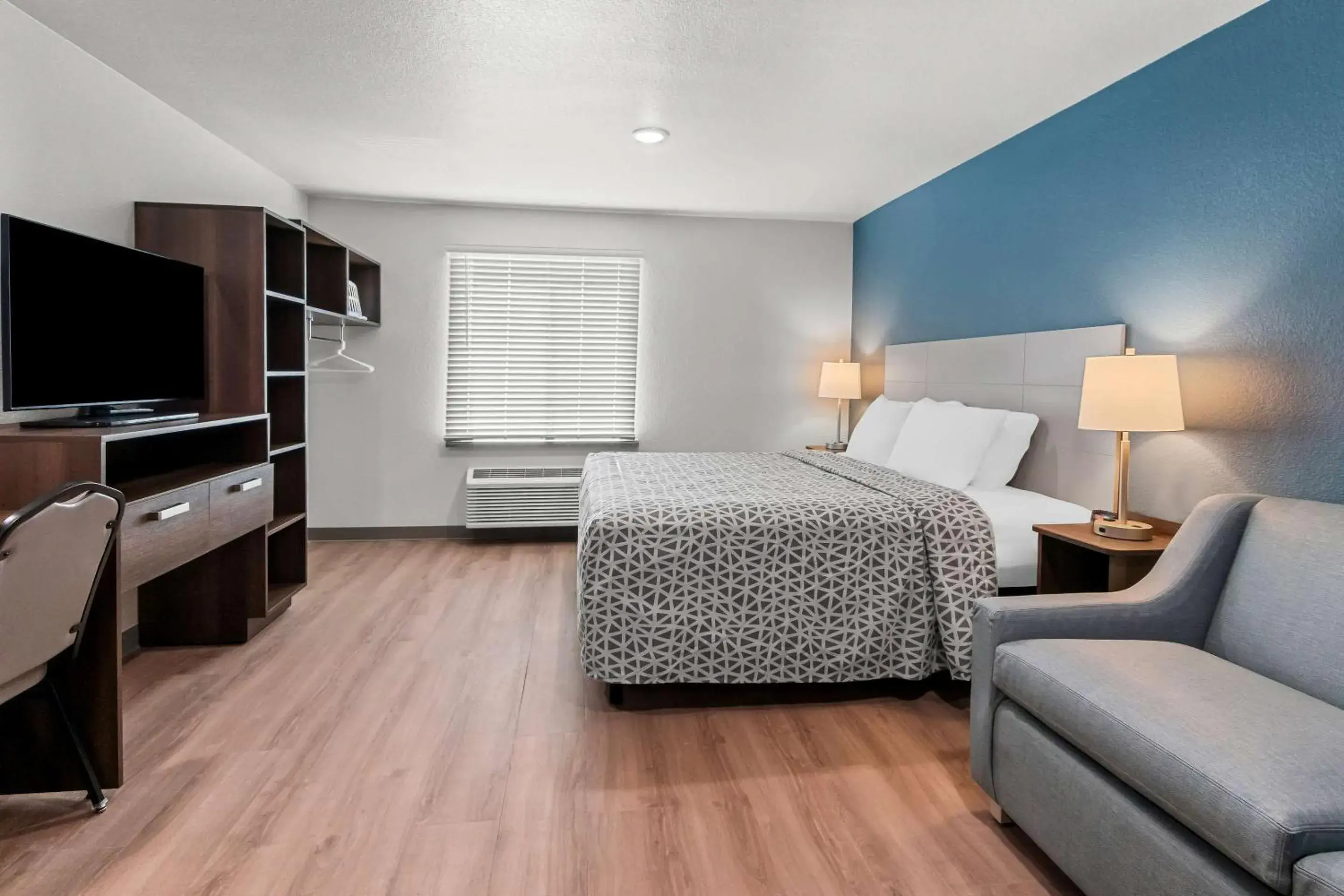 King Suite with Sofa bed - Disability Access/Non Smoking in WoodSpring Suites Waco South King Suite with Sofa bed - Disability Access/Non Smoking in WoodSpring Suites Waco South