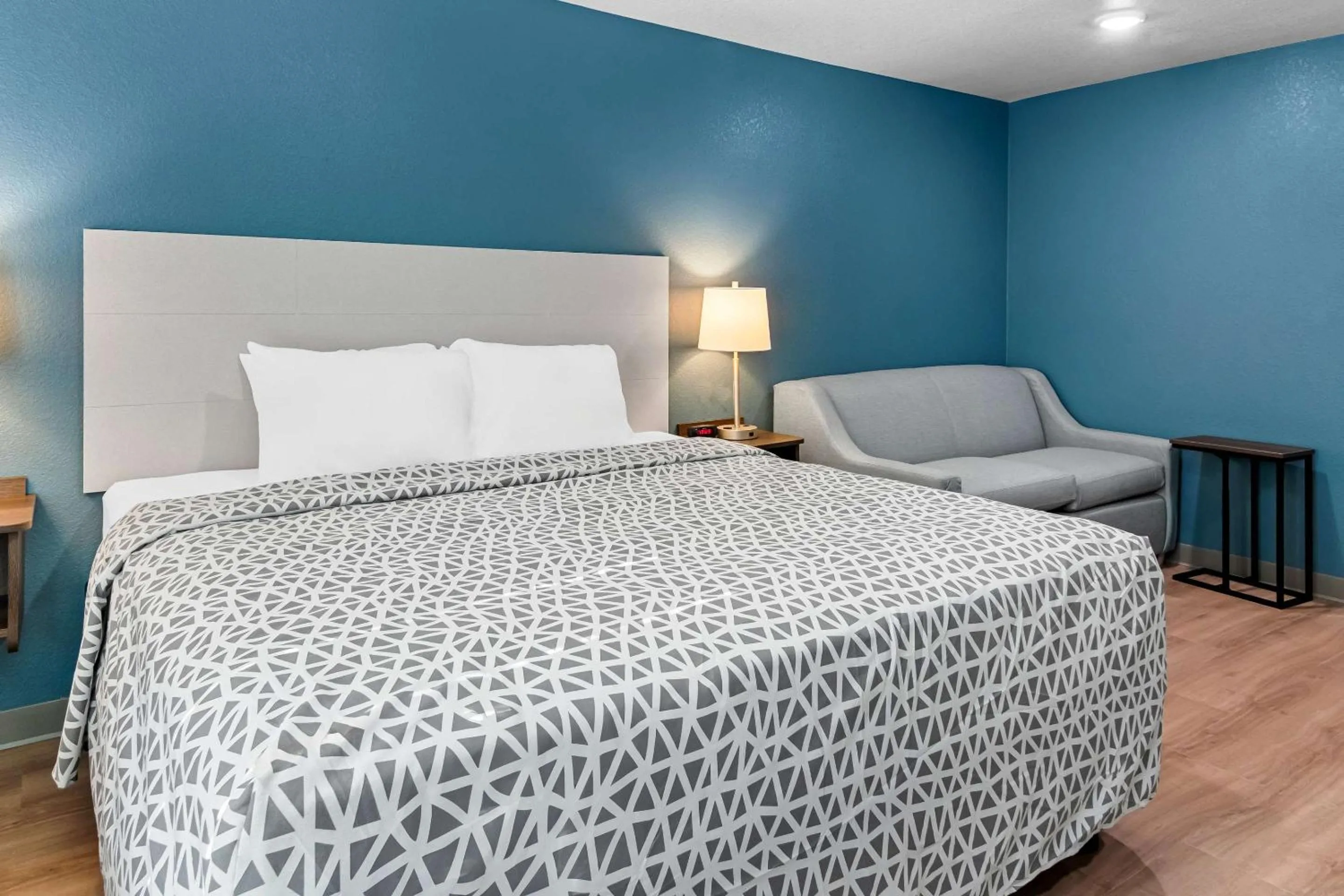King Suite with Sofa Bed - Non Smoking in WoodSpring Suites Waco South