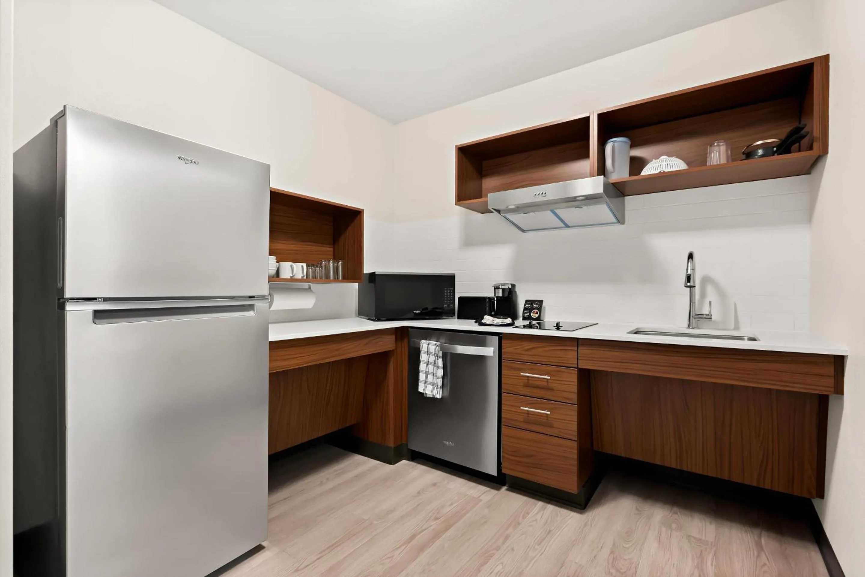 Bedroom in Everhome Suites Huntsville - Research Park