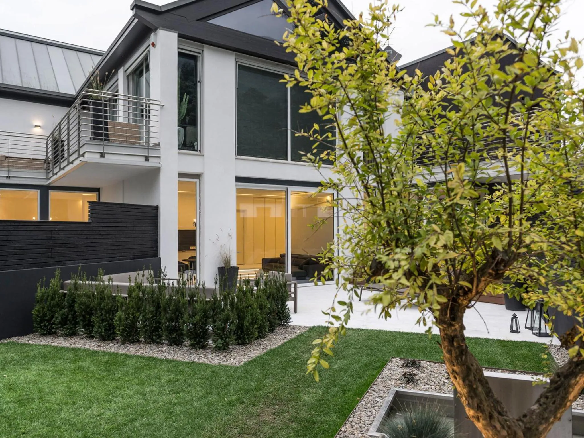 Patio in Merangardenvilla adults only