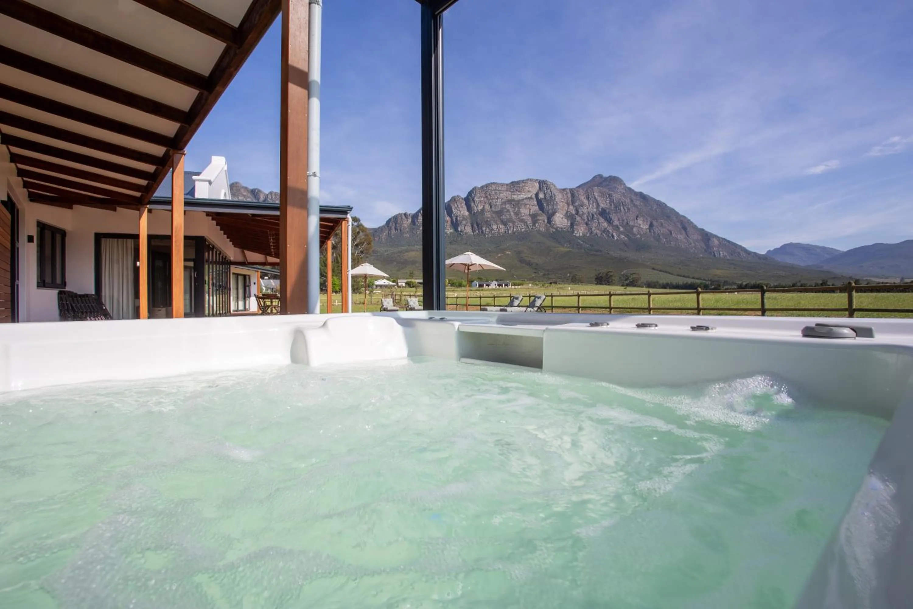 Hot Tub in Raptor Rise Farm