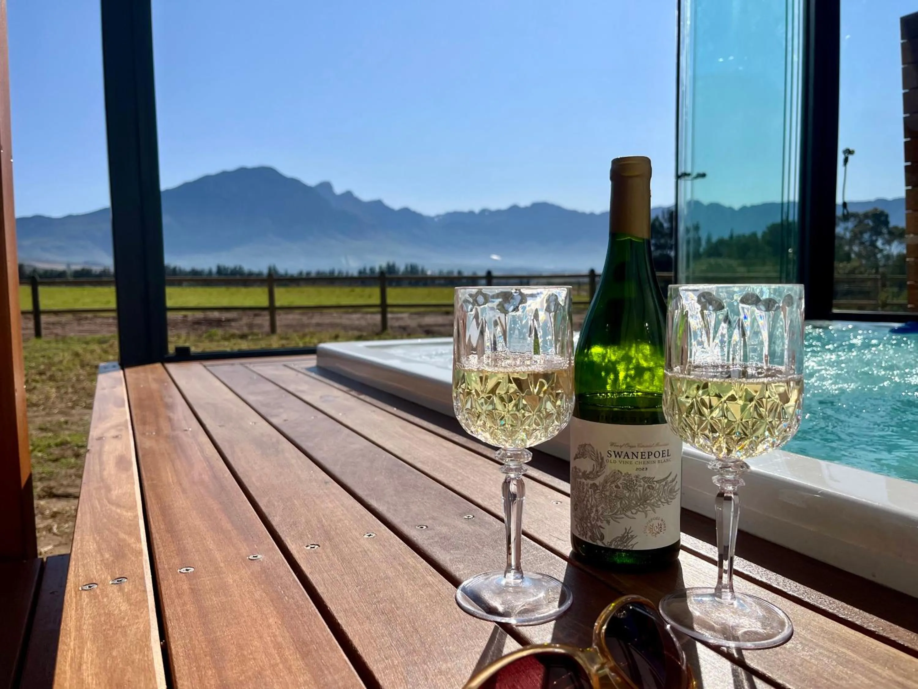 Hot Tub in Raptor Rise Farm