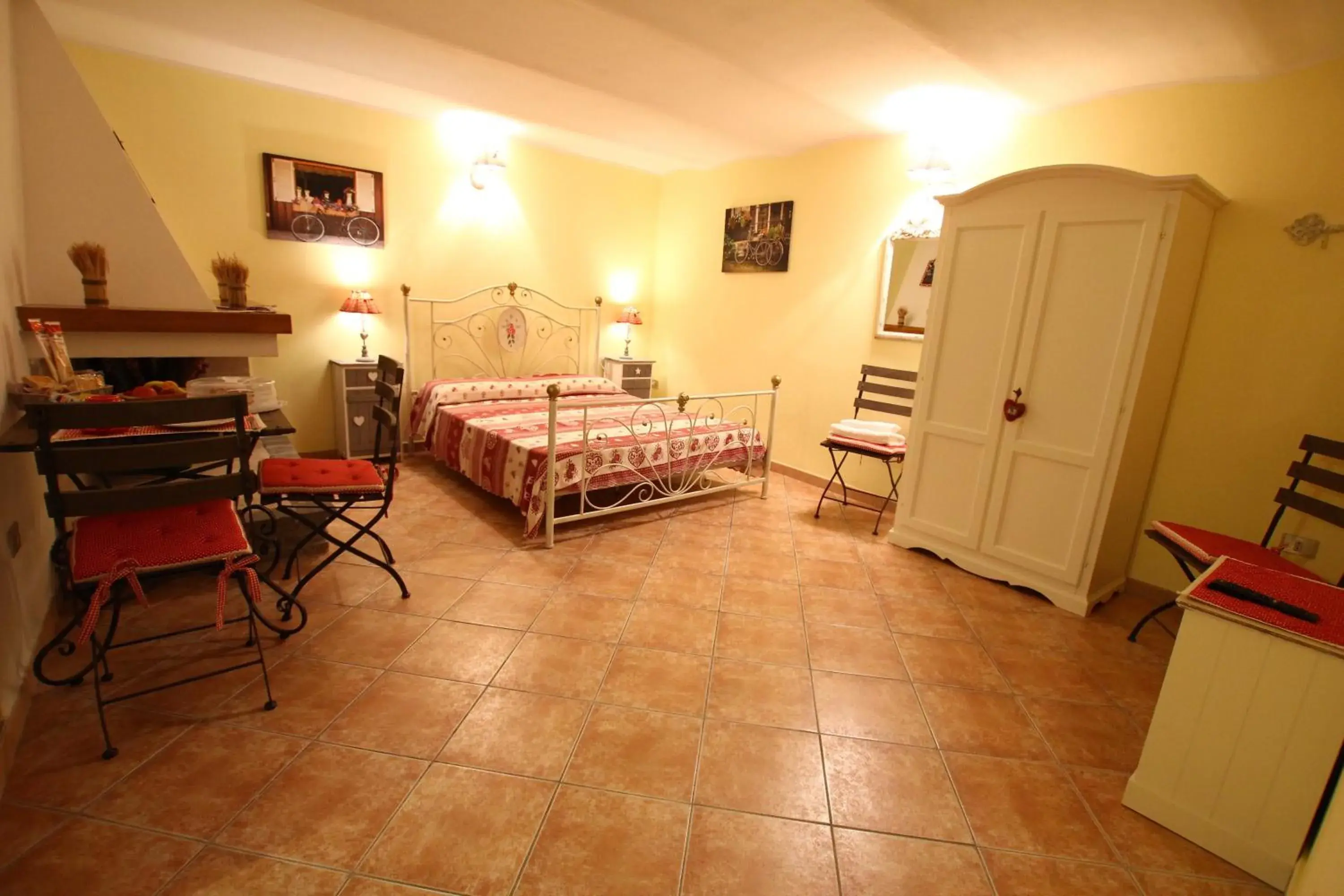 Triple Room - single occupancy in Bed And Breakfast Majore Triple Room - single occupancy in Bed And Breakfast Majore