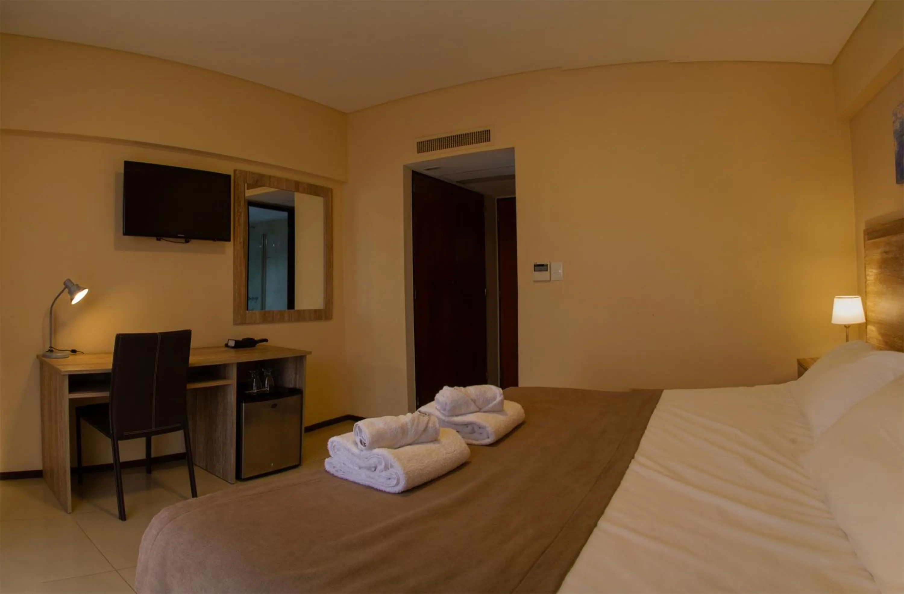 Photo of the whole room, Bed in Hotel Telepostal Congreso